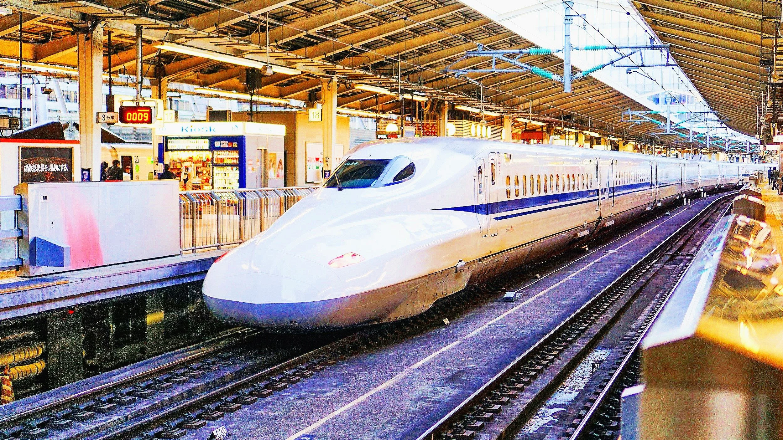 A Japenese Bullet train at a station
