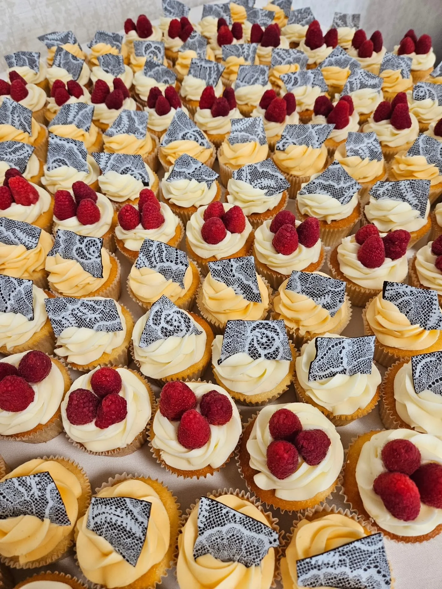 Cupcakes3.jpg