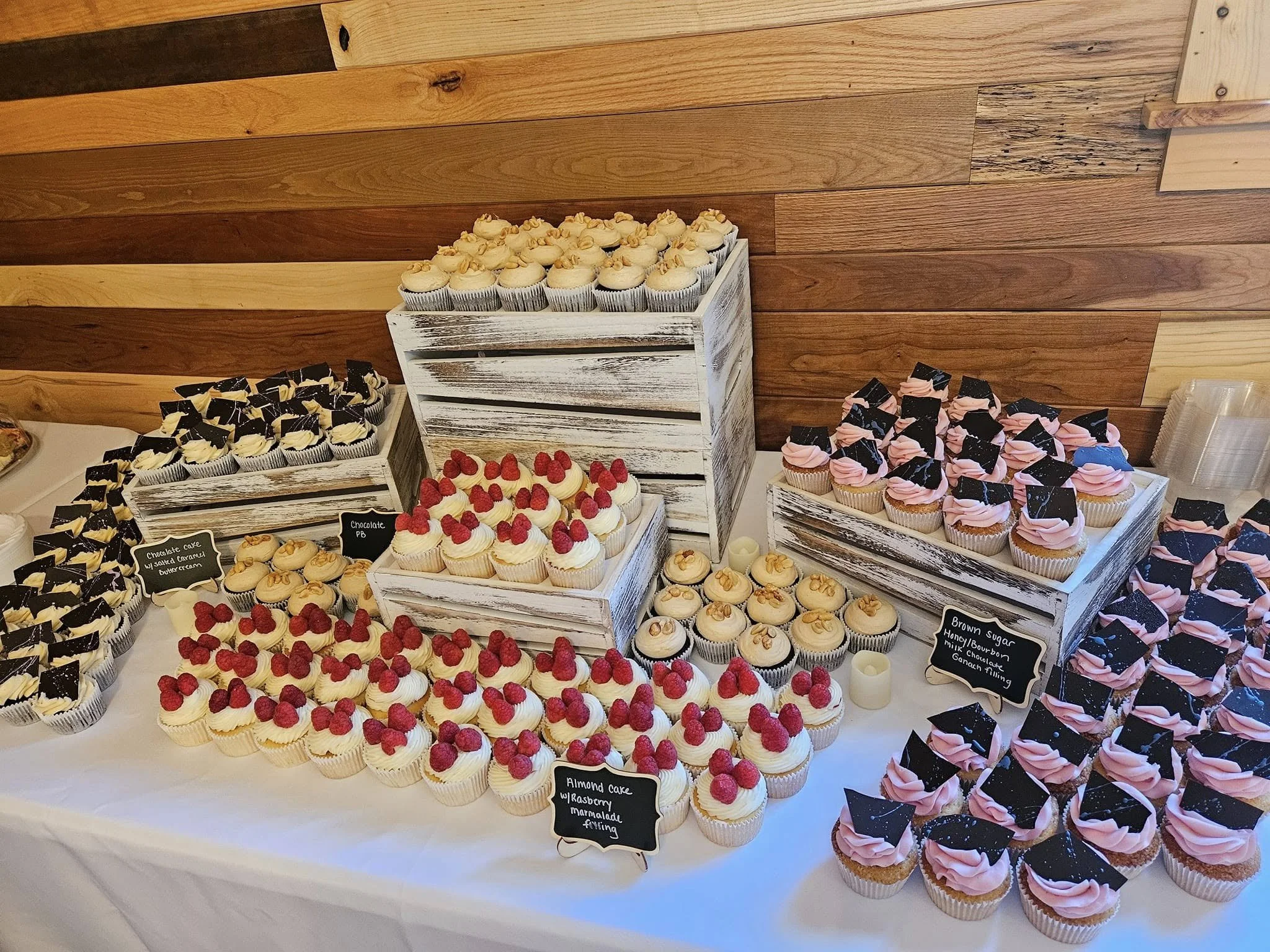 Cupcake Wedding Buffet.jpg