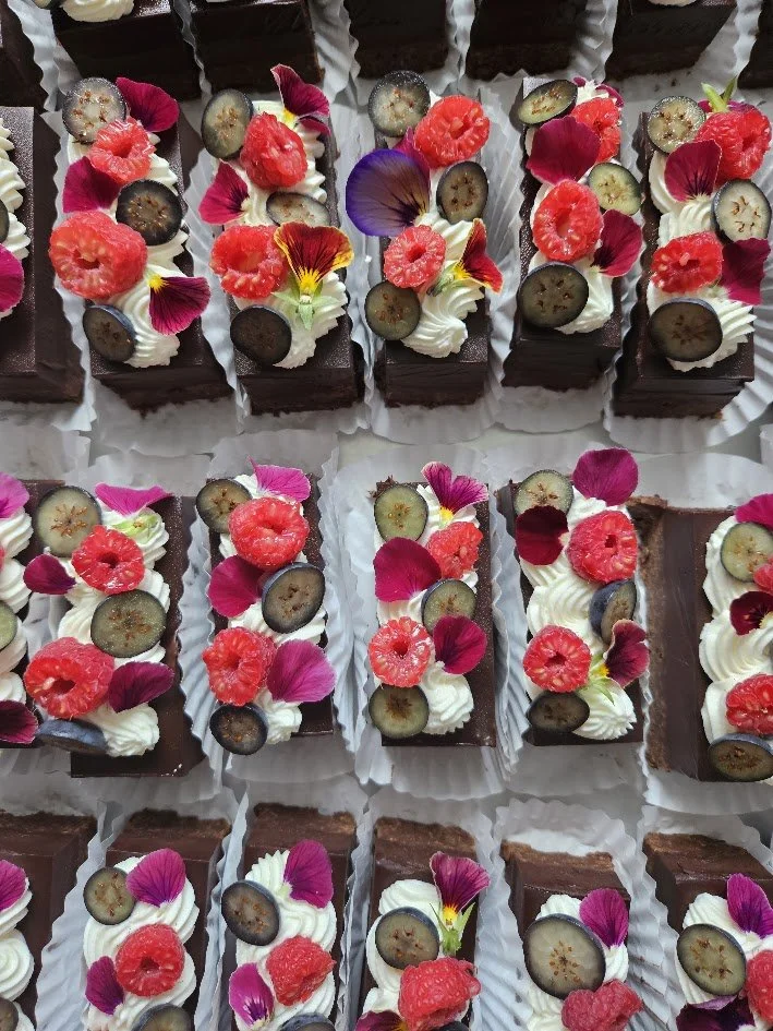 Chocolate Hazelnut Feuilletine Bars