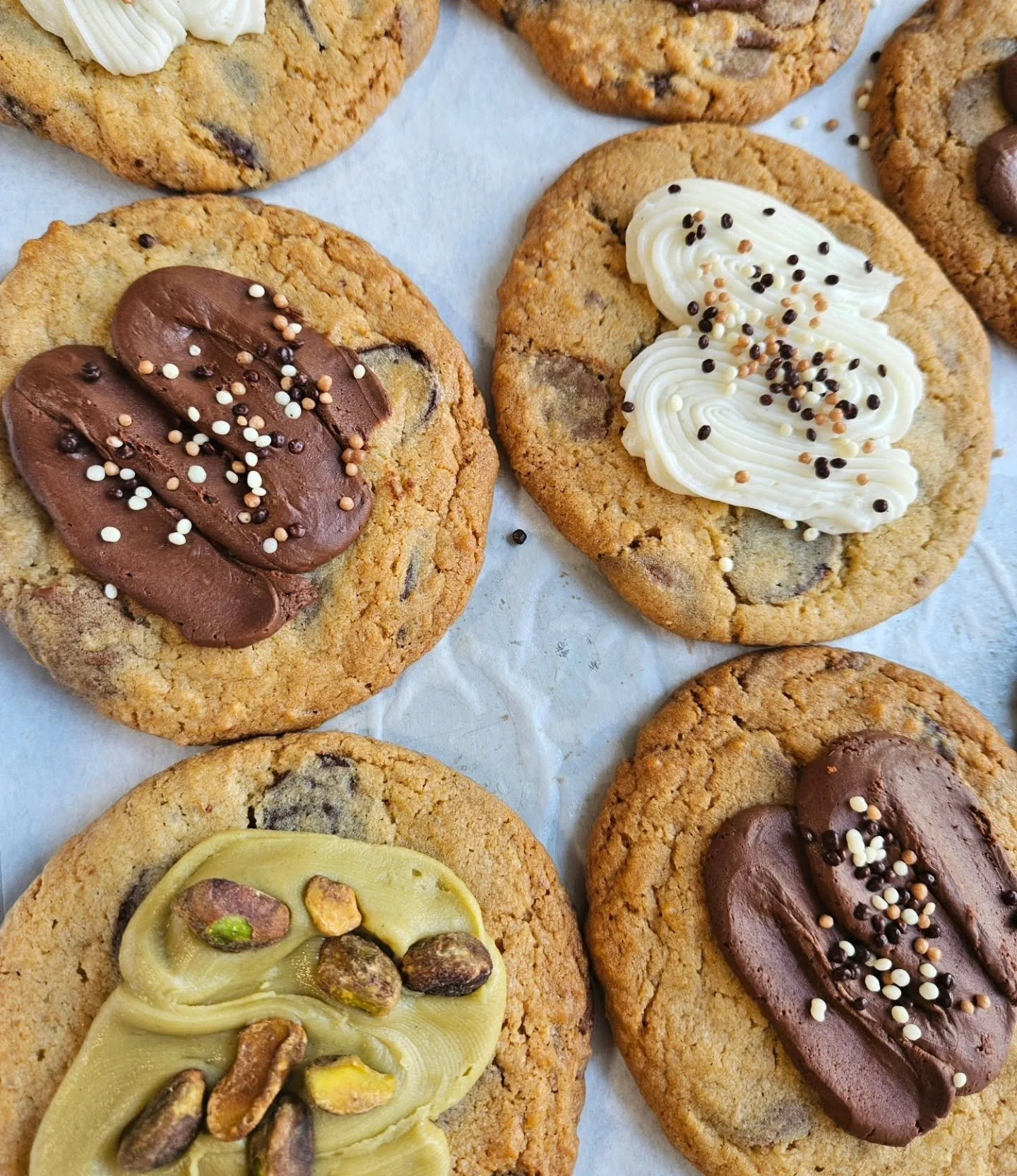 Milk & Dark Chocolate Chunk Cookies
