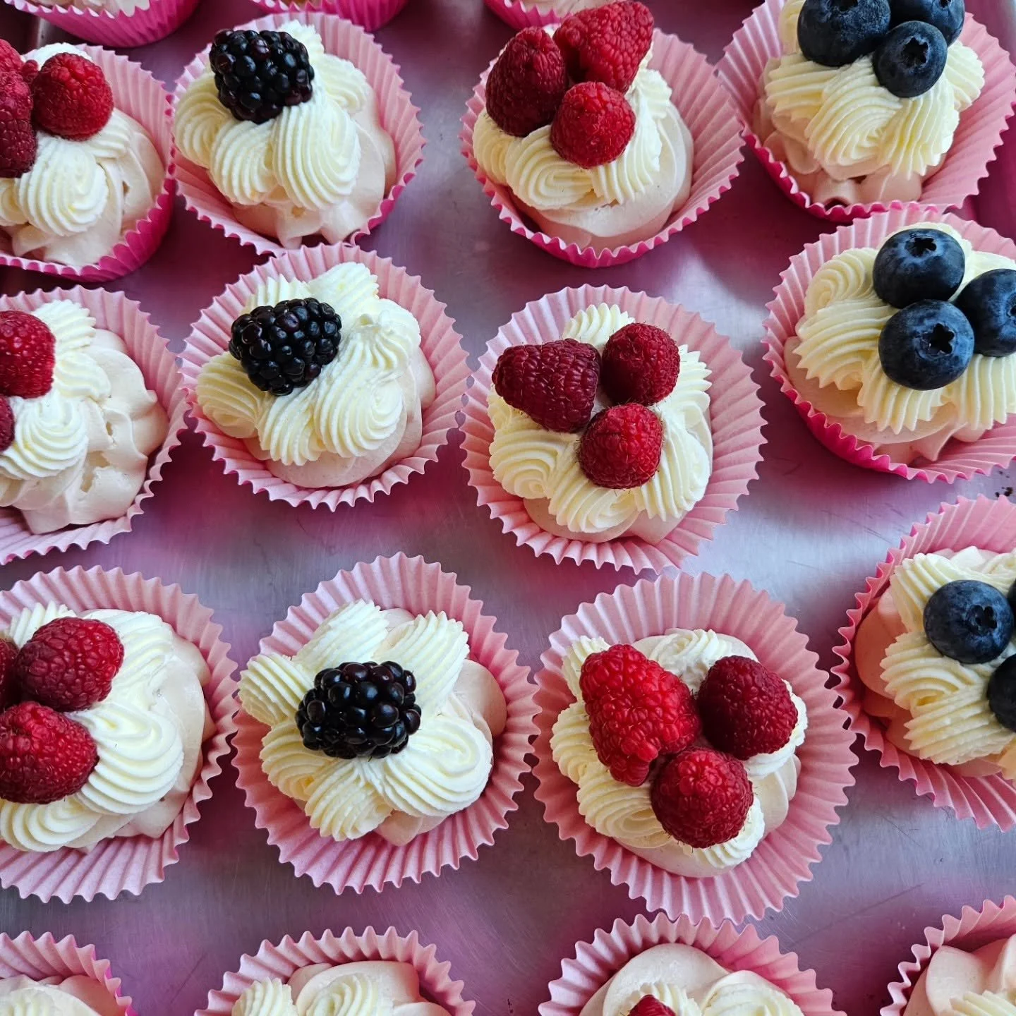 Mini Pavlovas