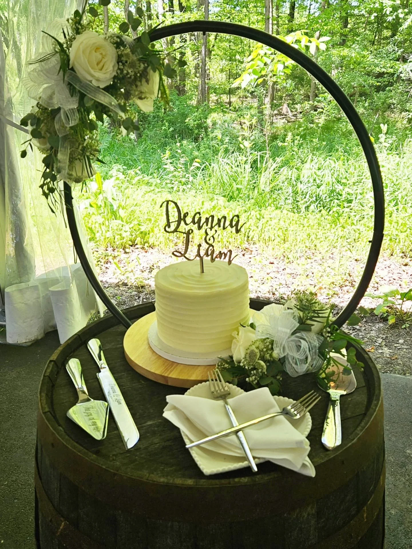 6in Wedding Cake- Deanna & Liam.jpg