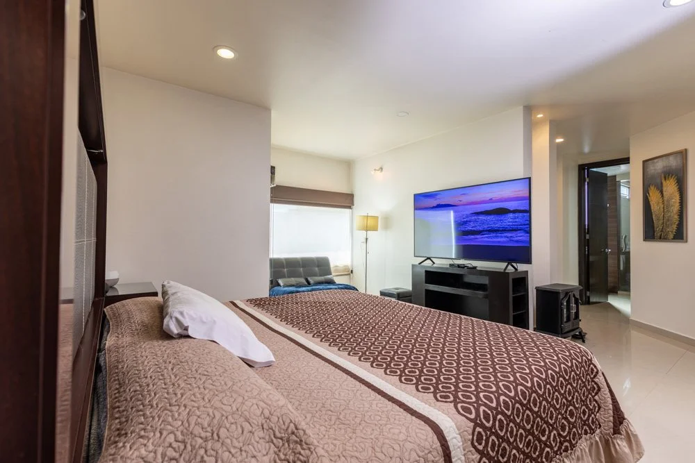 Master-Room_2-Min.jpg