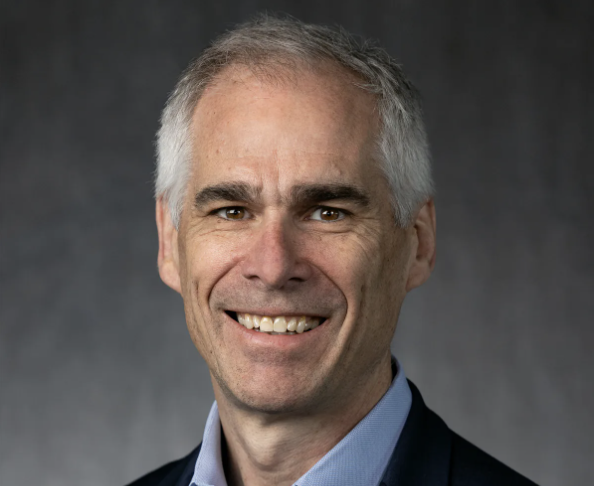 Why a CEO Is Staying Connected to SI, Even After Retirement