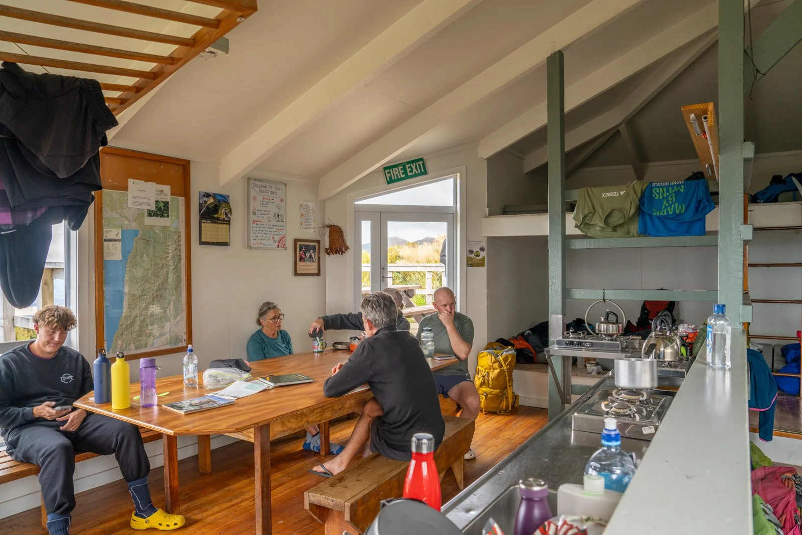 ces clark hut interior