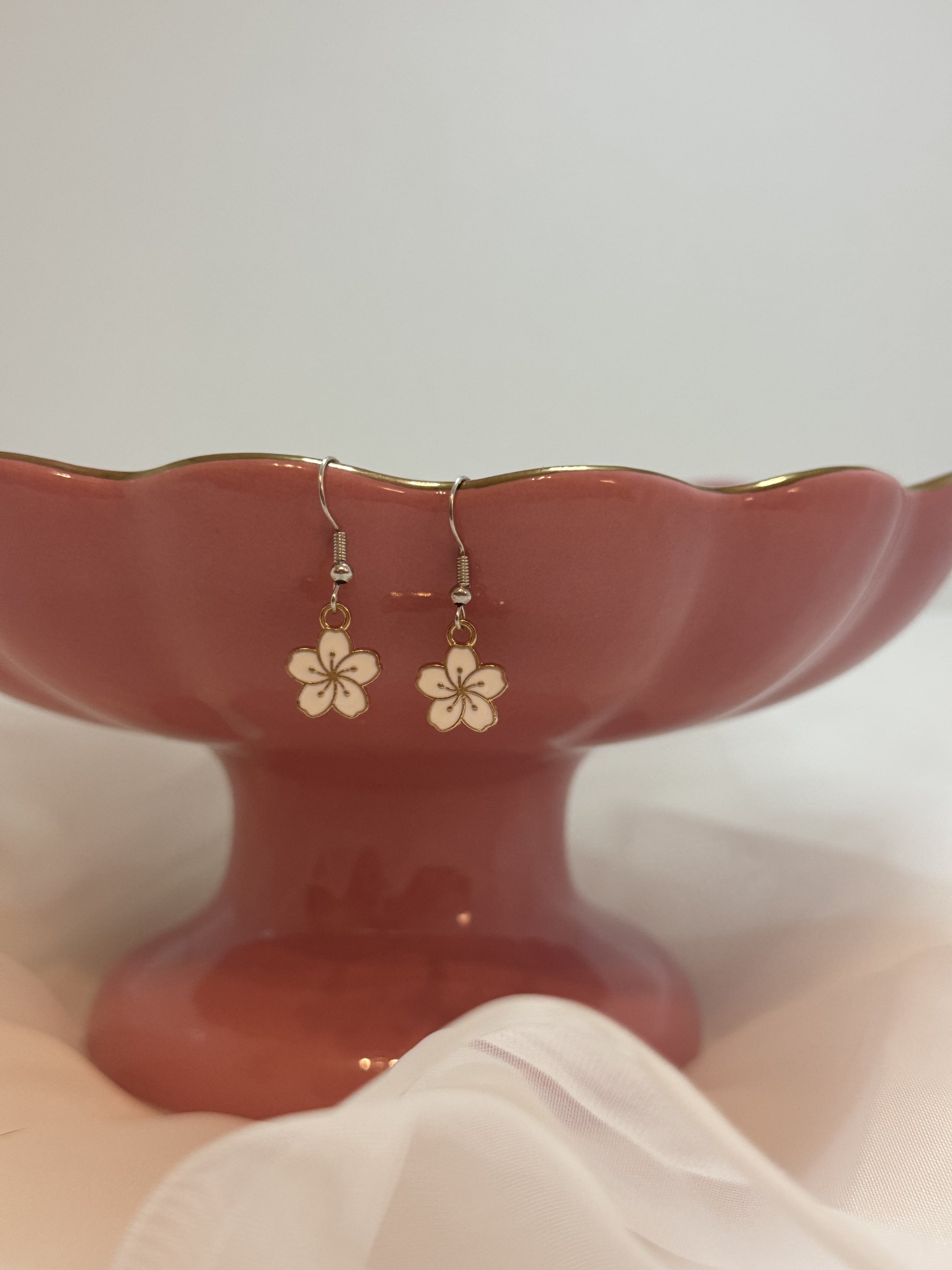 Hawiian Flower Earrings