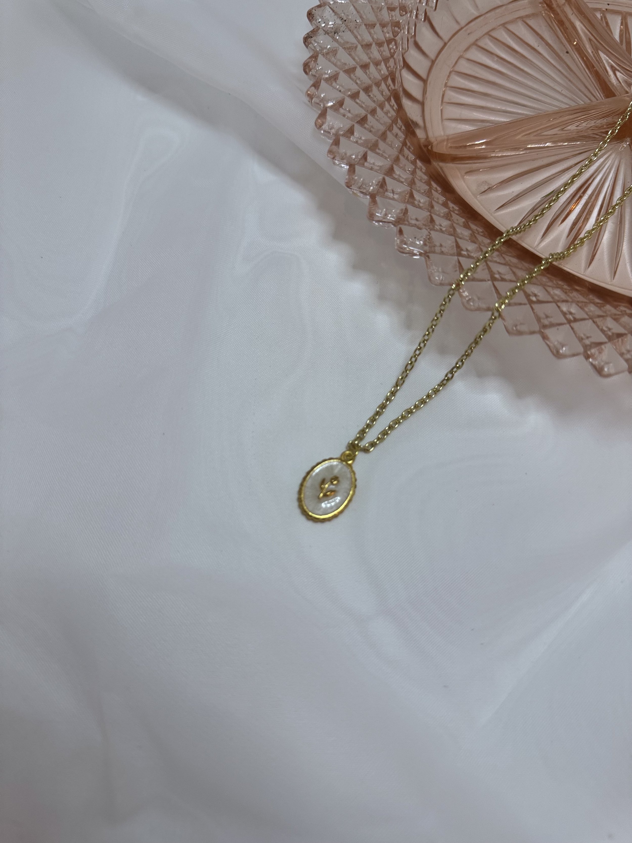 Cream Flower Necklace