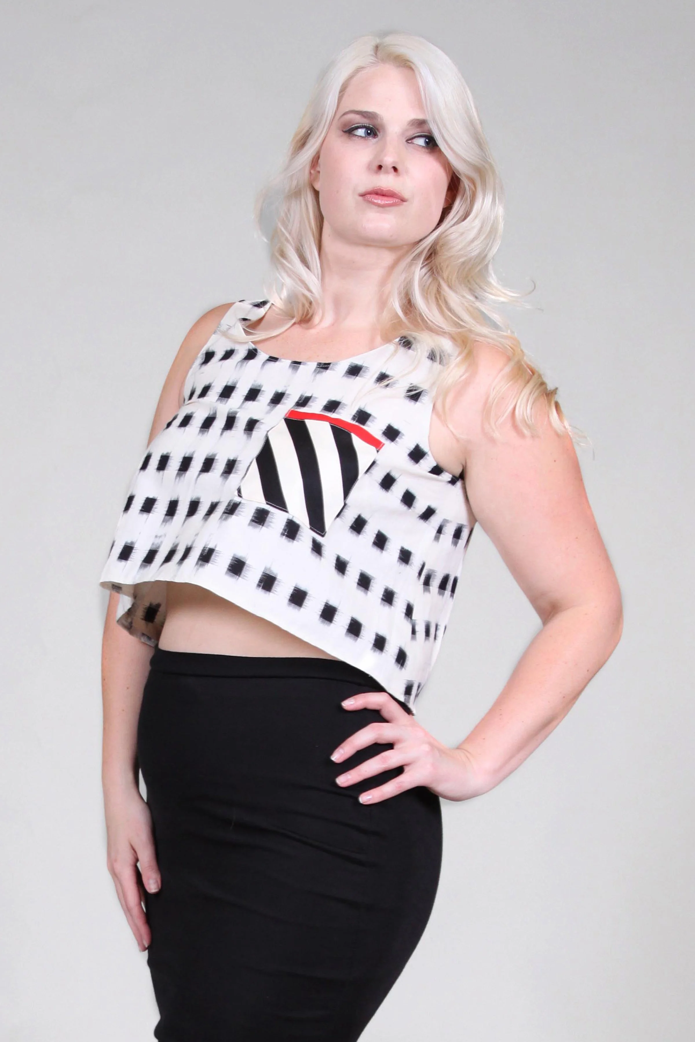 crop-top-close-up.jpg