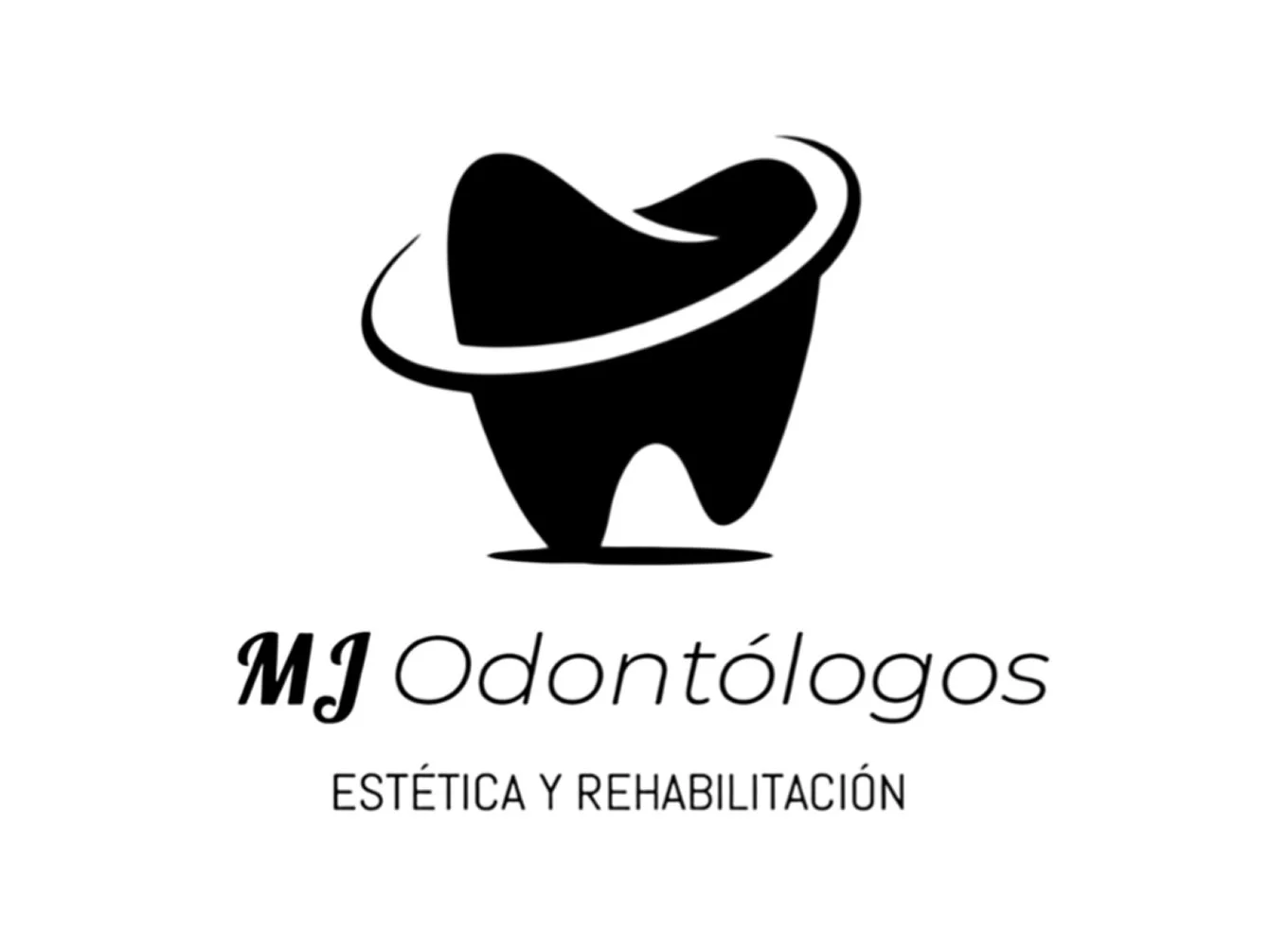 Logotipo en blanco y negro de una muela con un cinturón que la rodea, y el texto "MJ Odontólogos" con la frase "Estética y Rehabilitación" debajo.