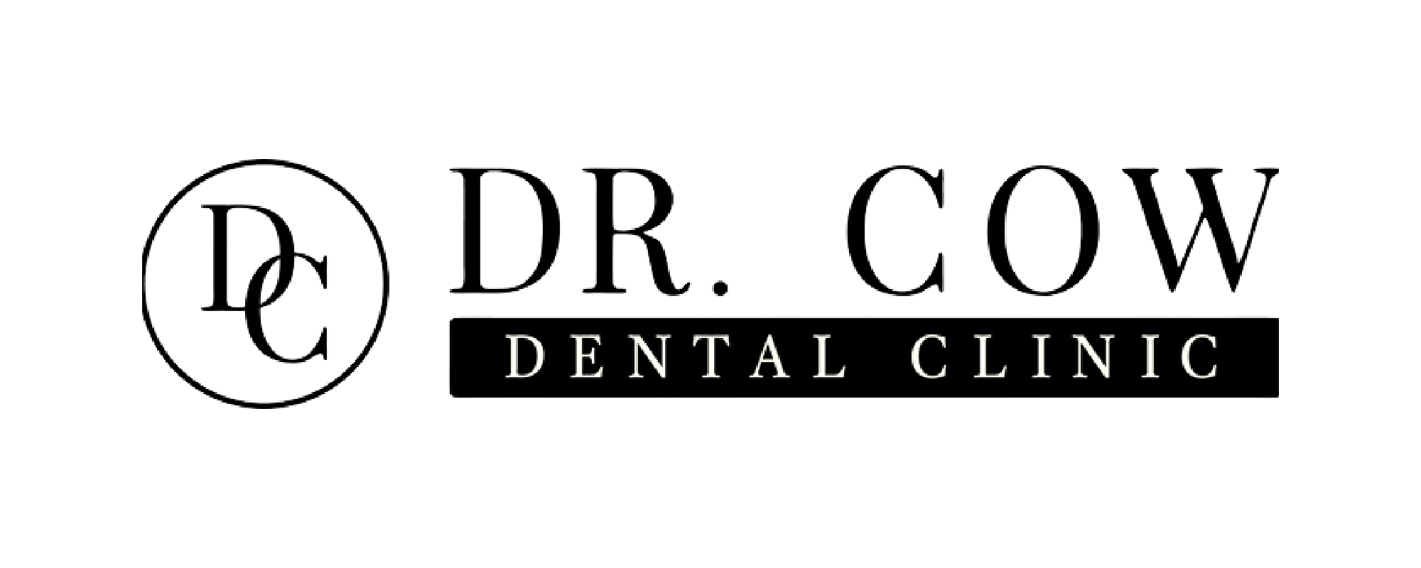Logotipo de la clínica dental Dr. Crow con texto en blanco sobre fondo negro.