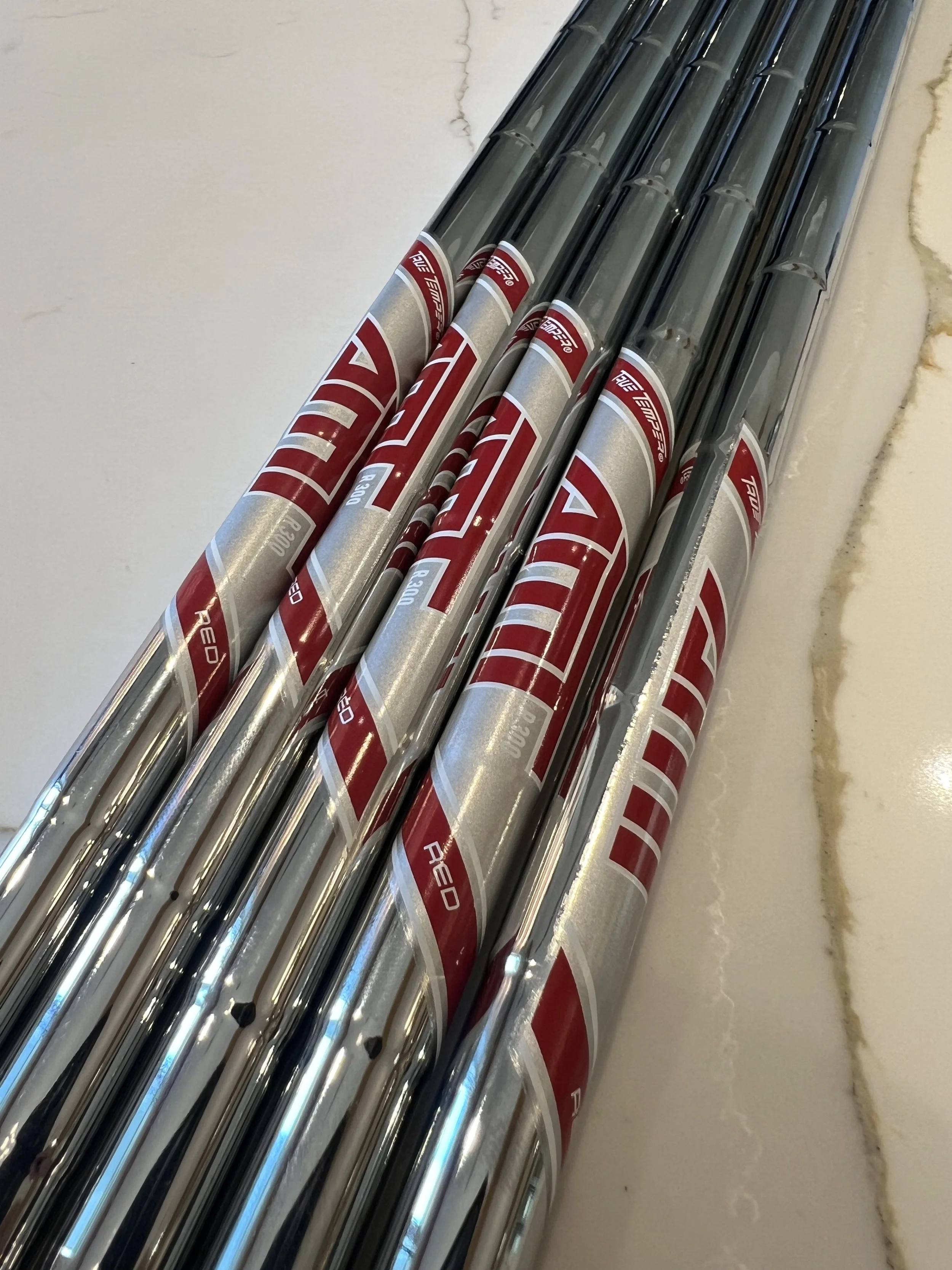 AMT Red Shaft Set