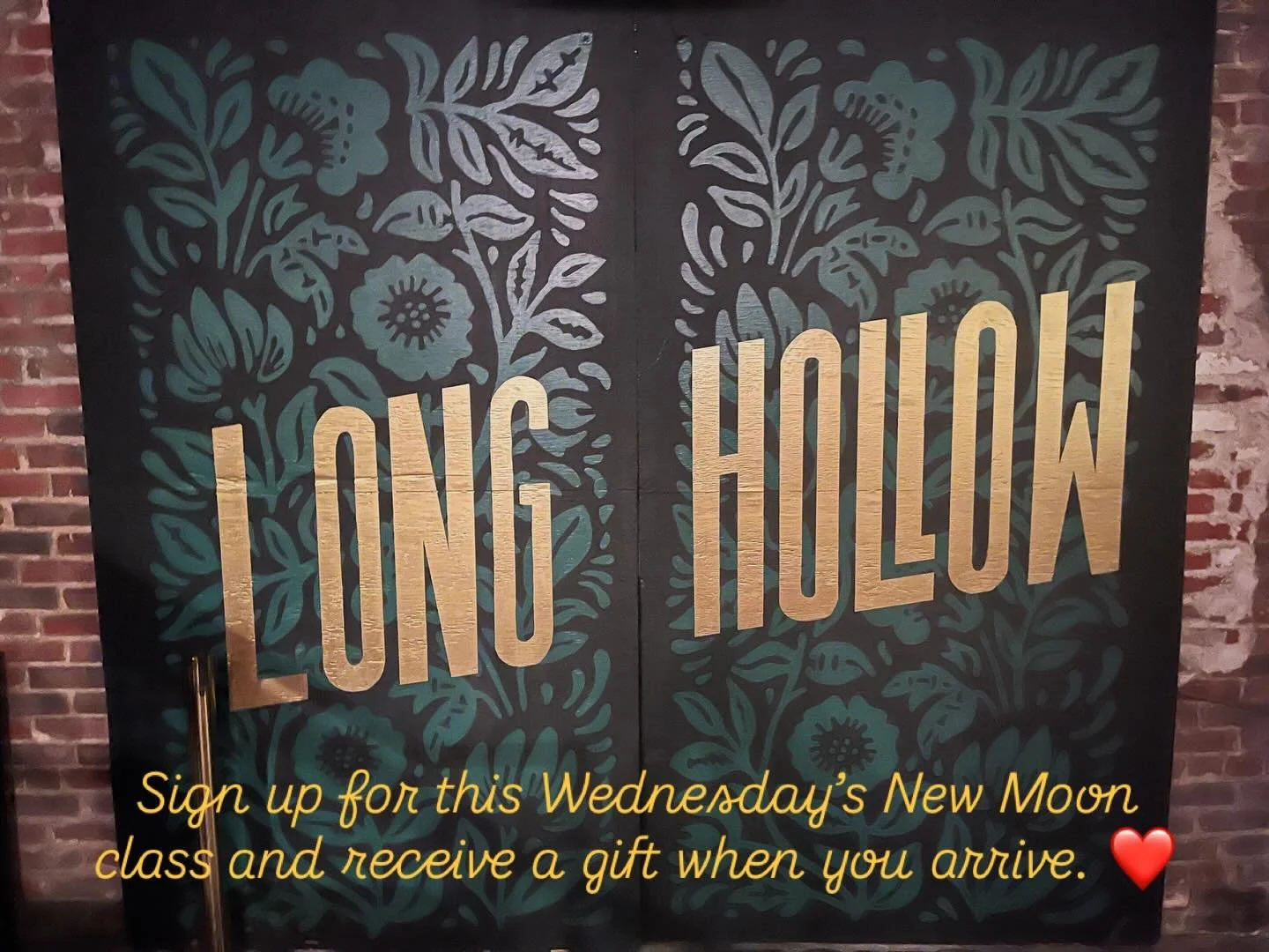 Love being showered in gifts just for showing up? Join us this Wednesday night and receive some Moon Goodie gifts! 🎁 Save your spot. Link in bio.