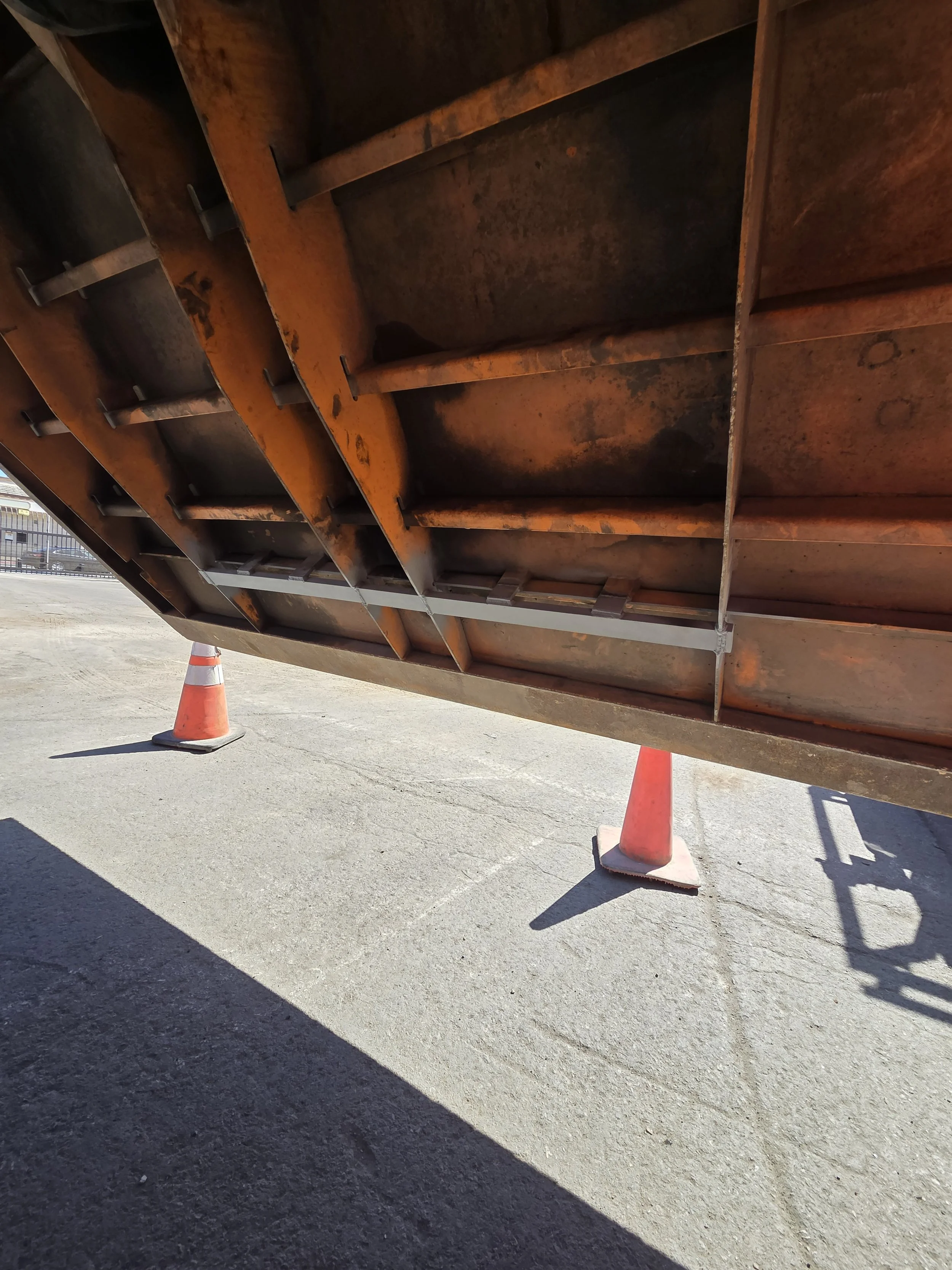 3/4" =Steel bar welded