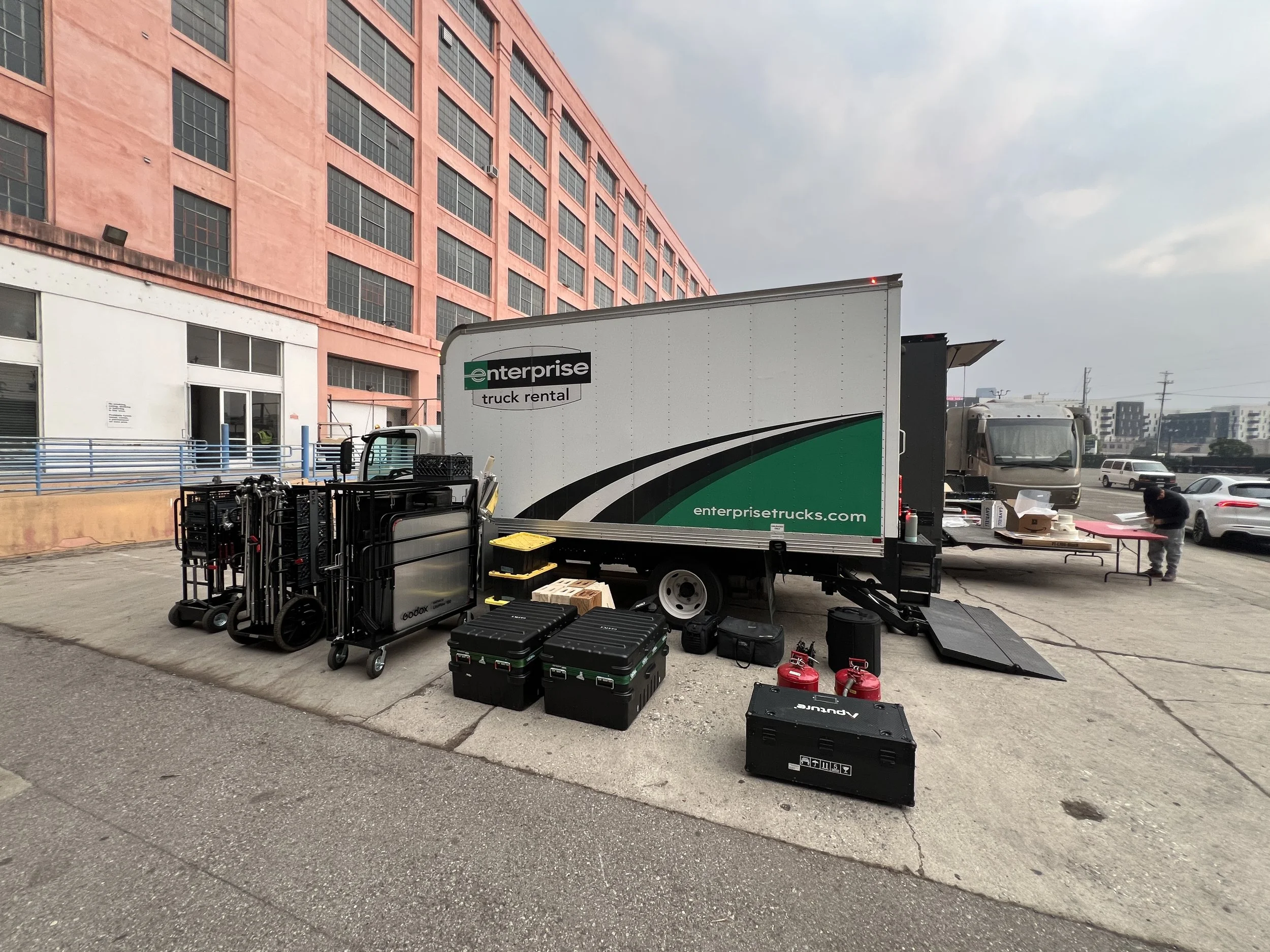 Combo truck on location