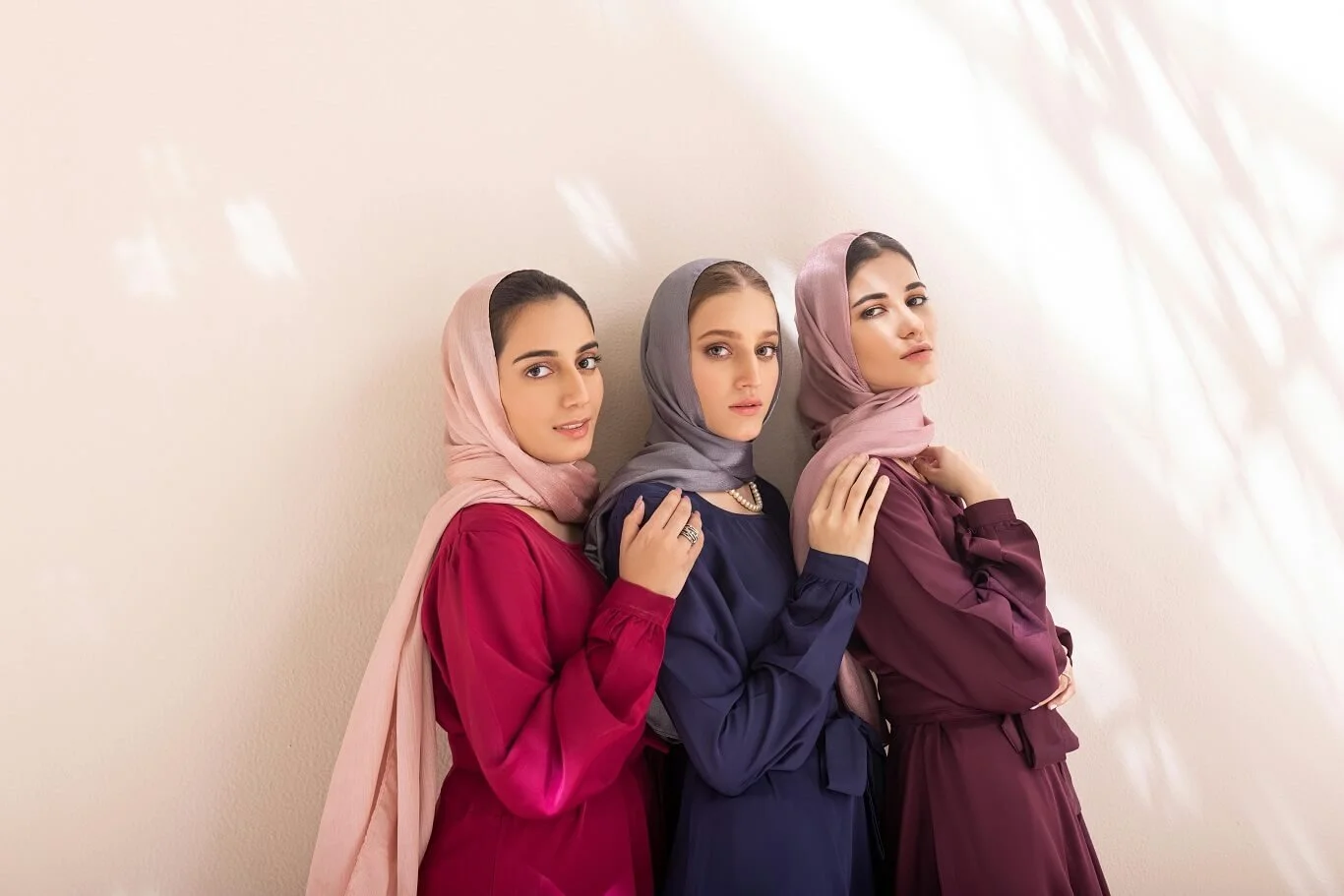 5 Must-Have Abayas Every Modest Wardrobe Needs