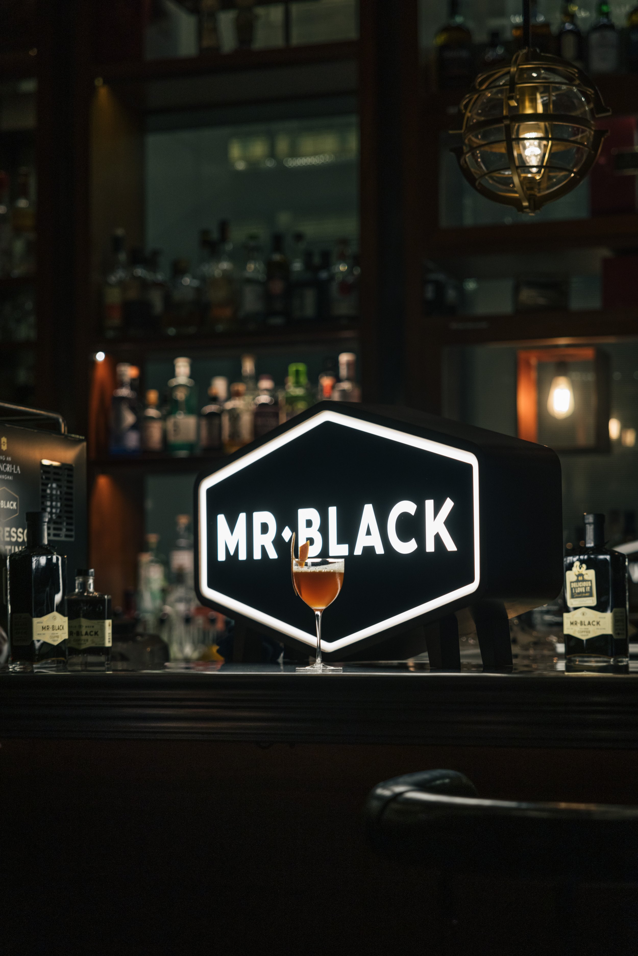 Mr Black-11.jpg