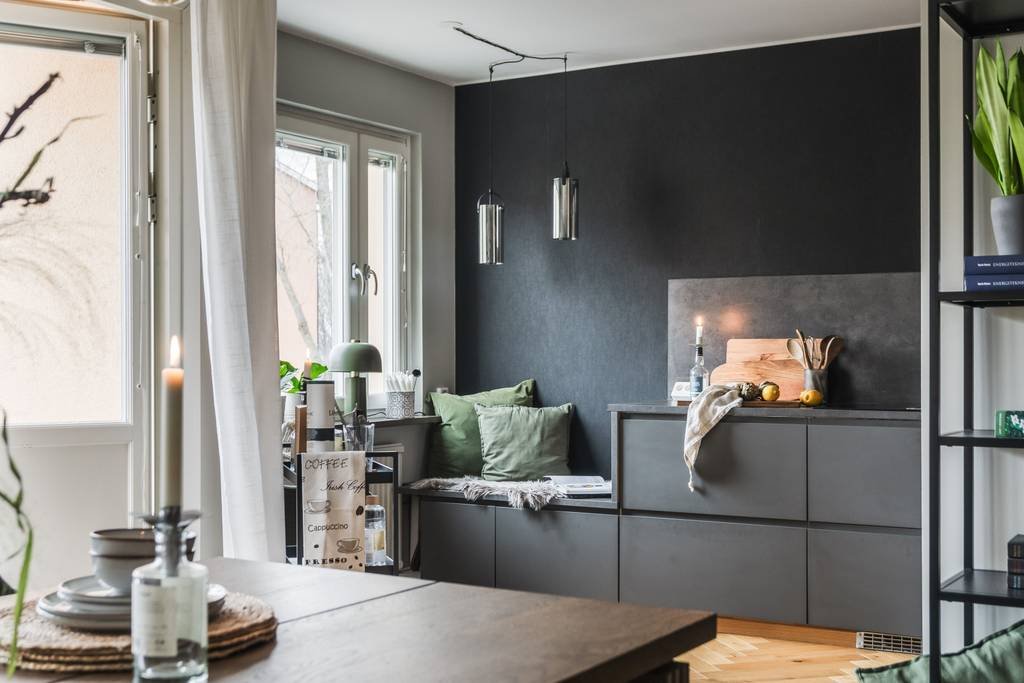 Fjärde Tvärgatan