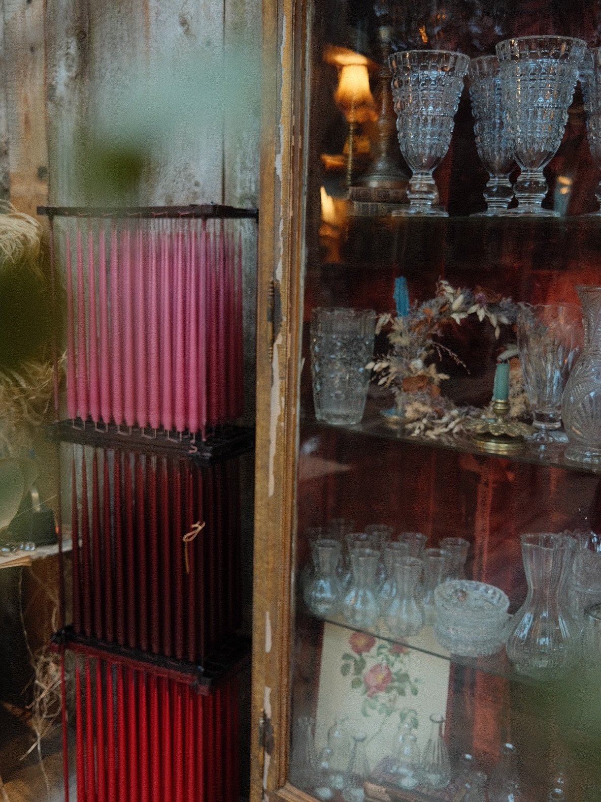 A few shop details and a closer look at our new candle collection 🕯️