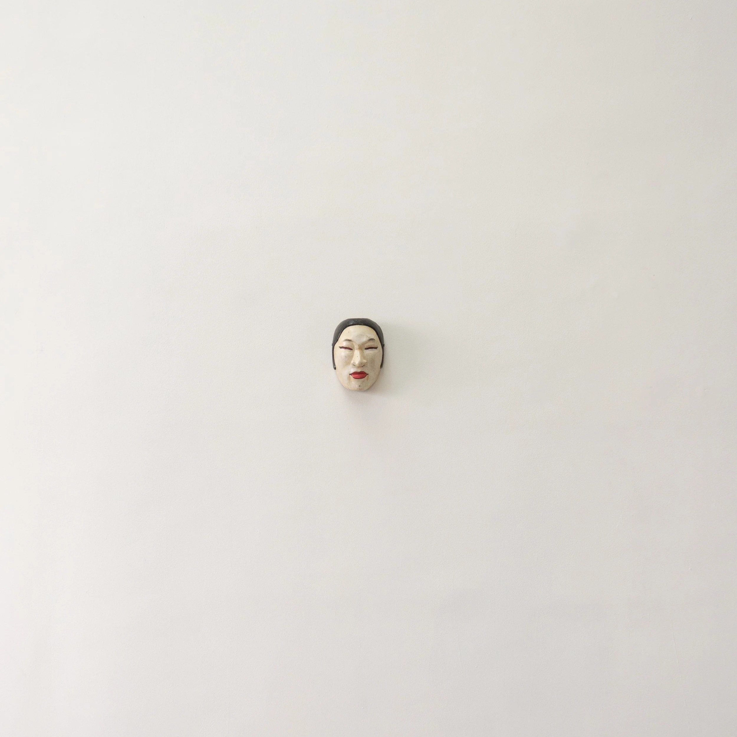 Sedulur Papat - White by Nugi Ketut, contemporary artwork at SUN.CONTEMPORARY in Pererenan, Bali