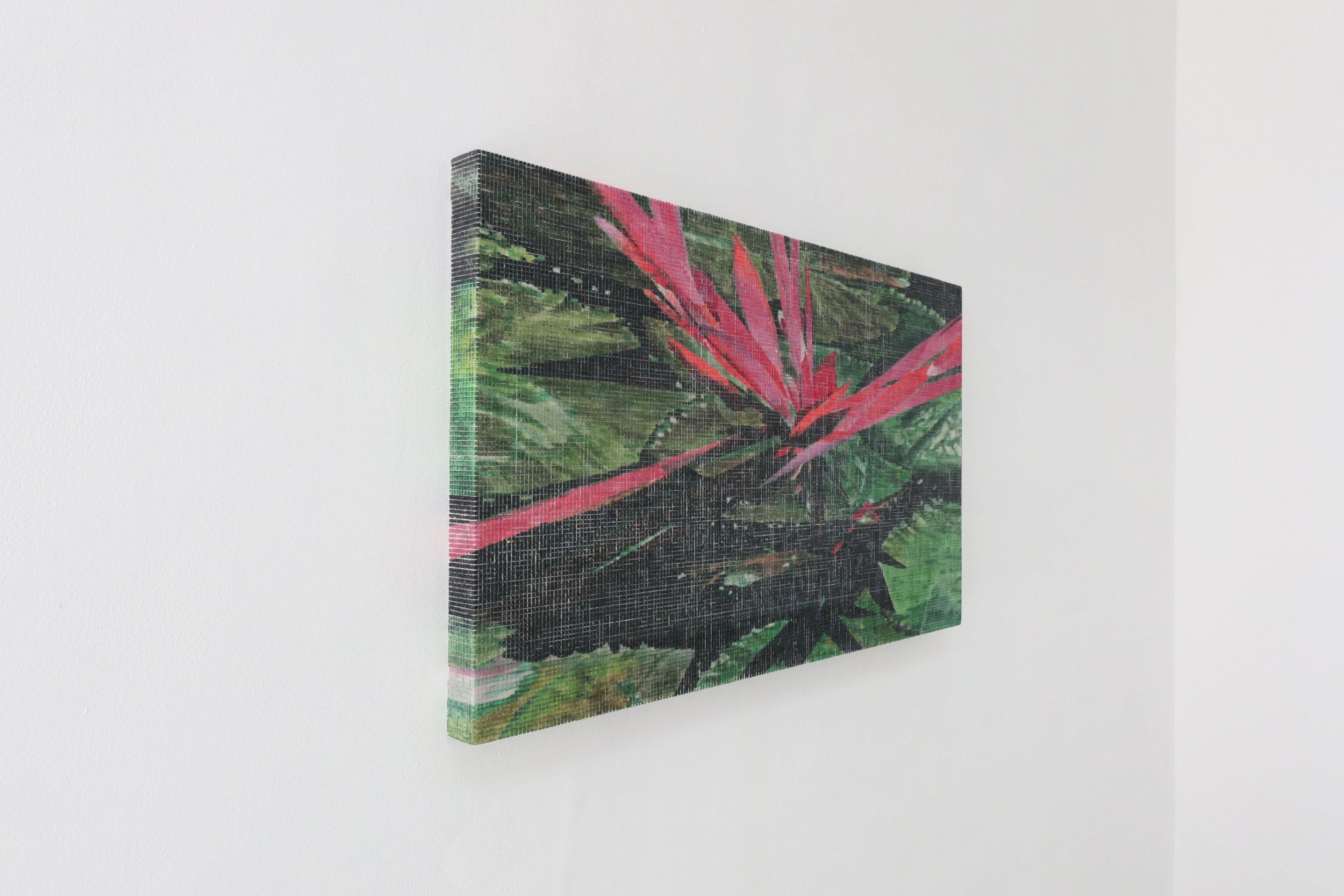 Pecah Melampaui Batas by Abyu Amanda Aldi, contemporary artwork at SUN.CONTEMPORARY in Pererenan, Bali