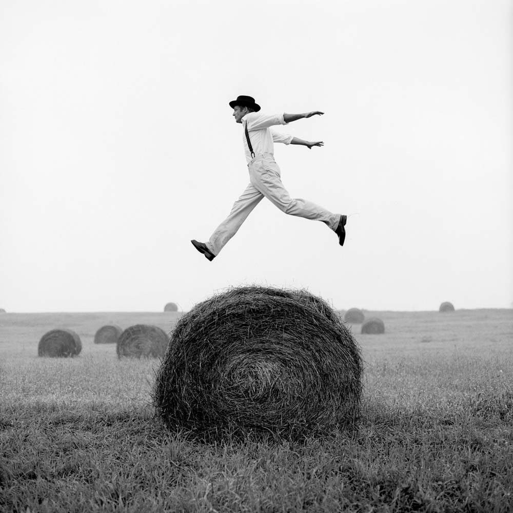 Rodney Smith, Don Jumping Over Hay Roll, No. 1, Monkton, MD, 1999