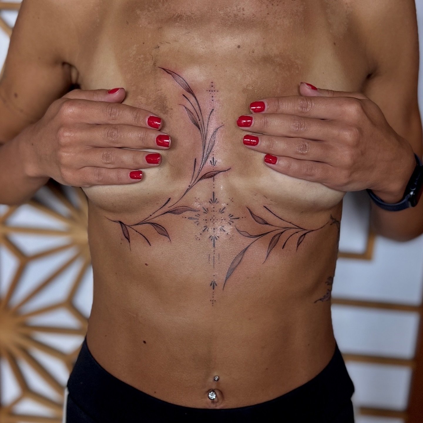 Sternum decorations 💖

&mdash;&mdash;&mdash;&mdash;&mdash;&mdash;&mdash;&mdash;&mdash;&mdash;&mdash;&mdash;&mdash;&mdash;&mdash;&mdash;&mdash;&mdash;&mdash;&mdash;&mdash;&mdash;&mdash;
For info &amp; bookings please visit my website 
www.michellebro