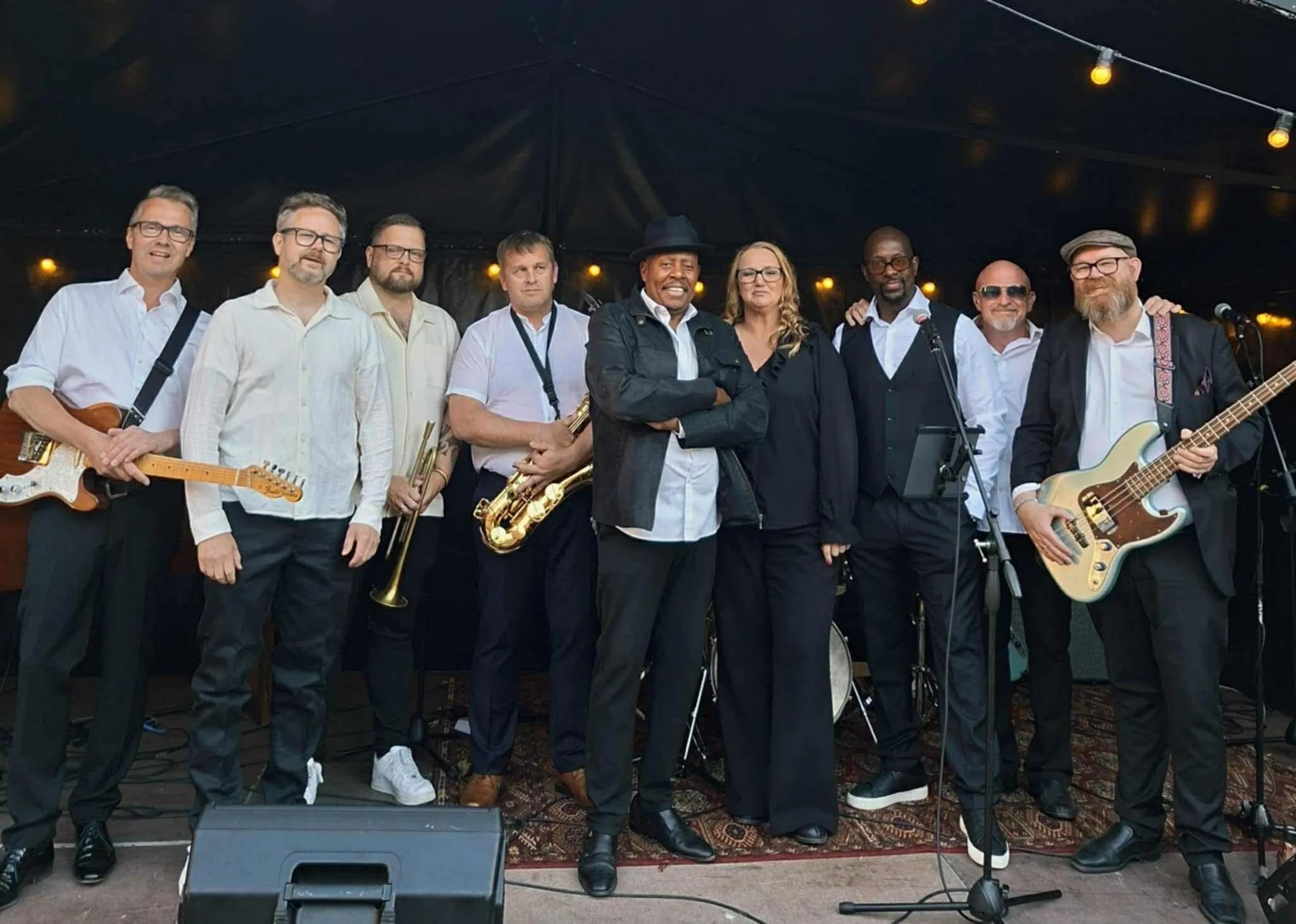 Byron Williams &amp; Festmakerne