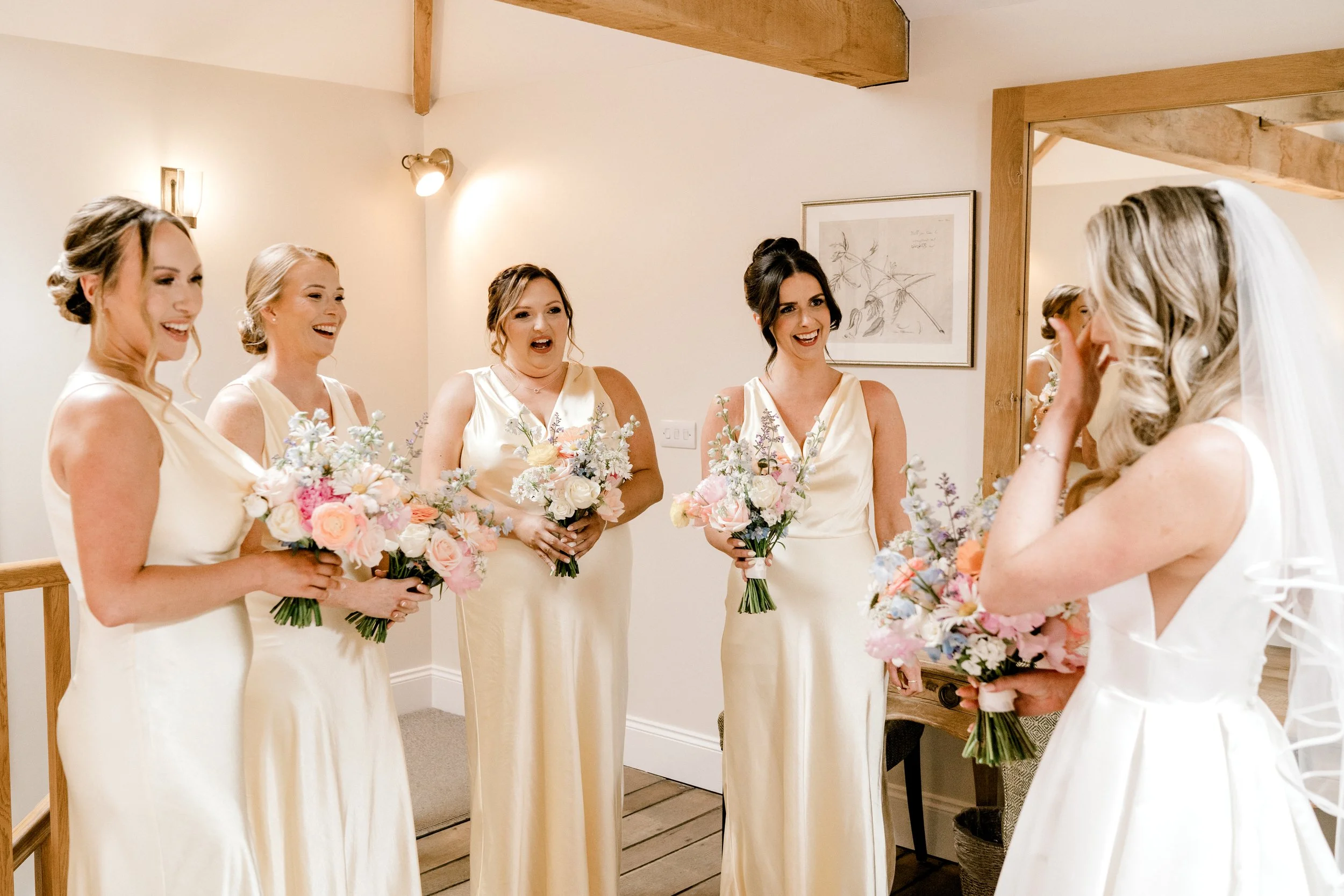lorraine & jordan bridesmaid reaction 4- Laura jane.jpg