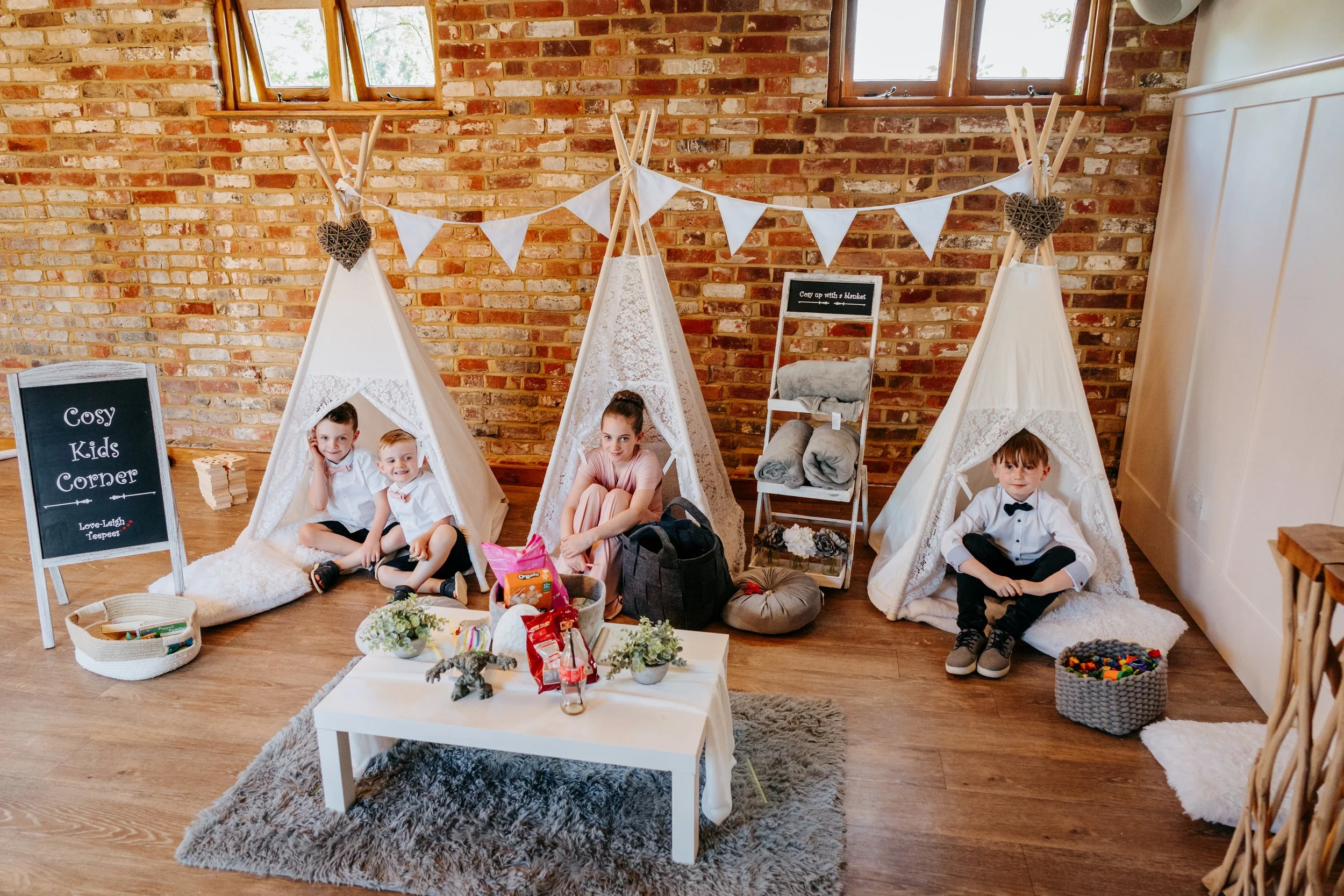 Louise & Nathan kids - Liam Gillan.jpg