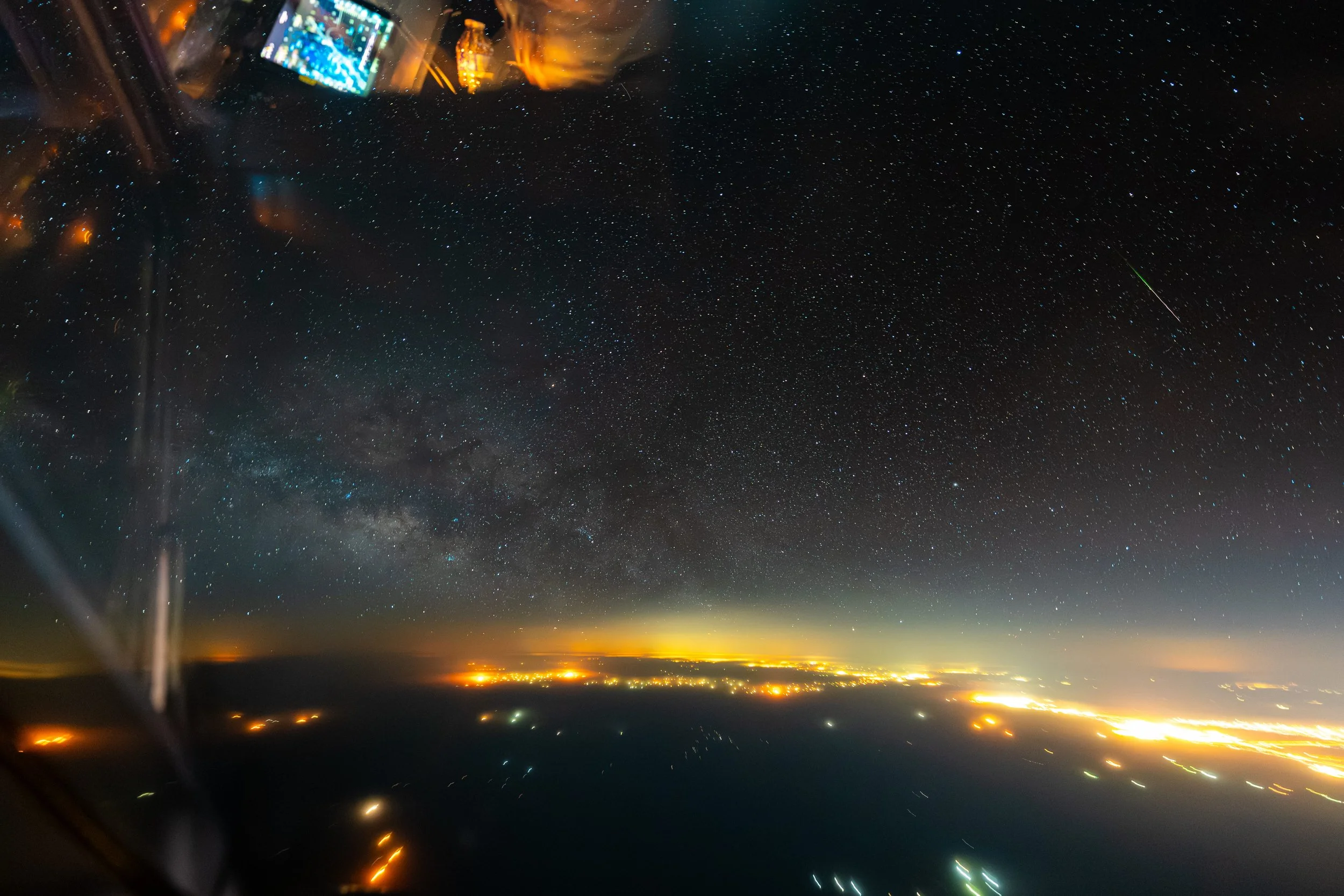 Milkyway & Shooting Star - Overflying Irak