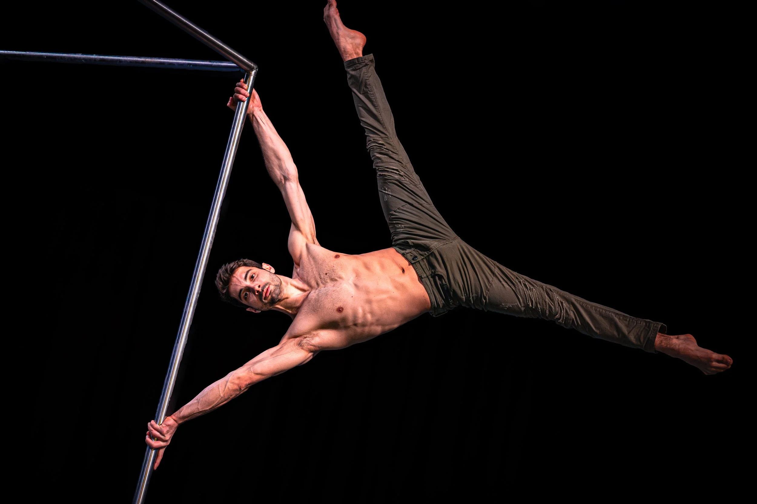 Iason Ioannidis - Cirque de Soleil Graduate