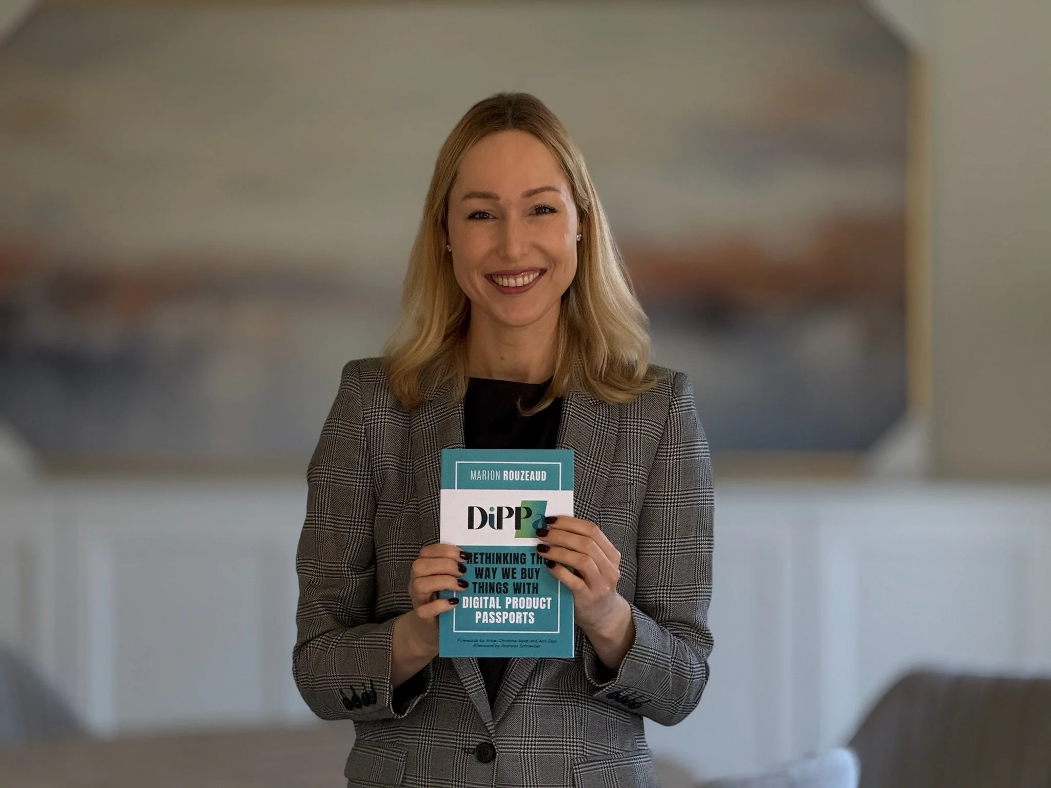 Marion Rouzeaud is the author of the reference book on digital product passports: DiPPa: Rethinking the Way We Buy Things with Digital Product Passports