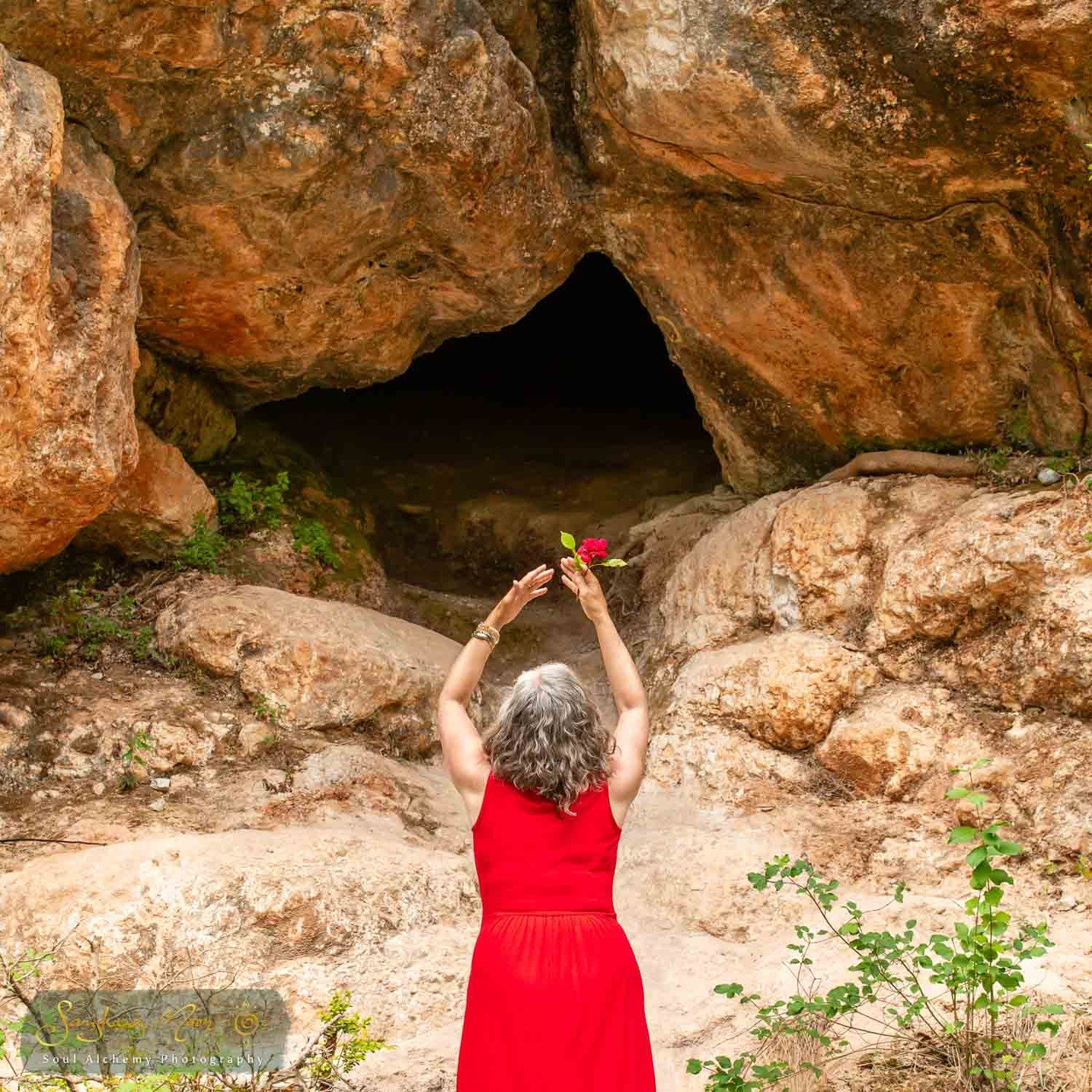 5 ways to honour your divine feminine on Mary Magdalene's Feast Day... Tomorrow, July 22nd, we celebrate Mary Magdalene's Feast Day - and you don't need to be religious to honour this sacred time. It's a beautiful opportunity to connect with the divi