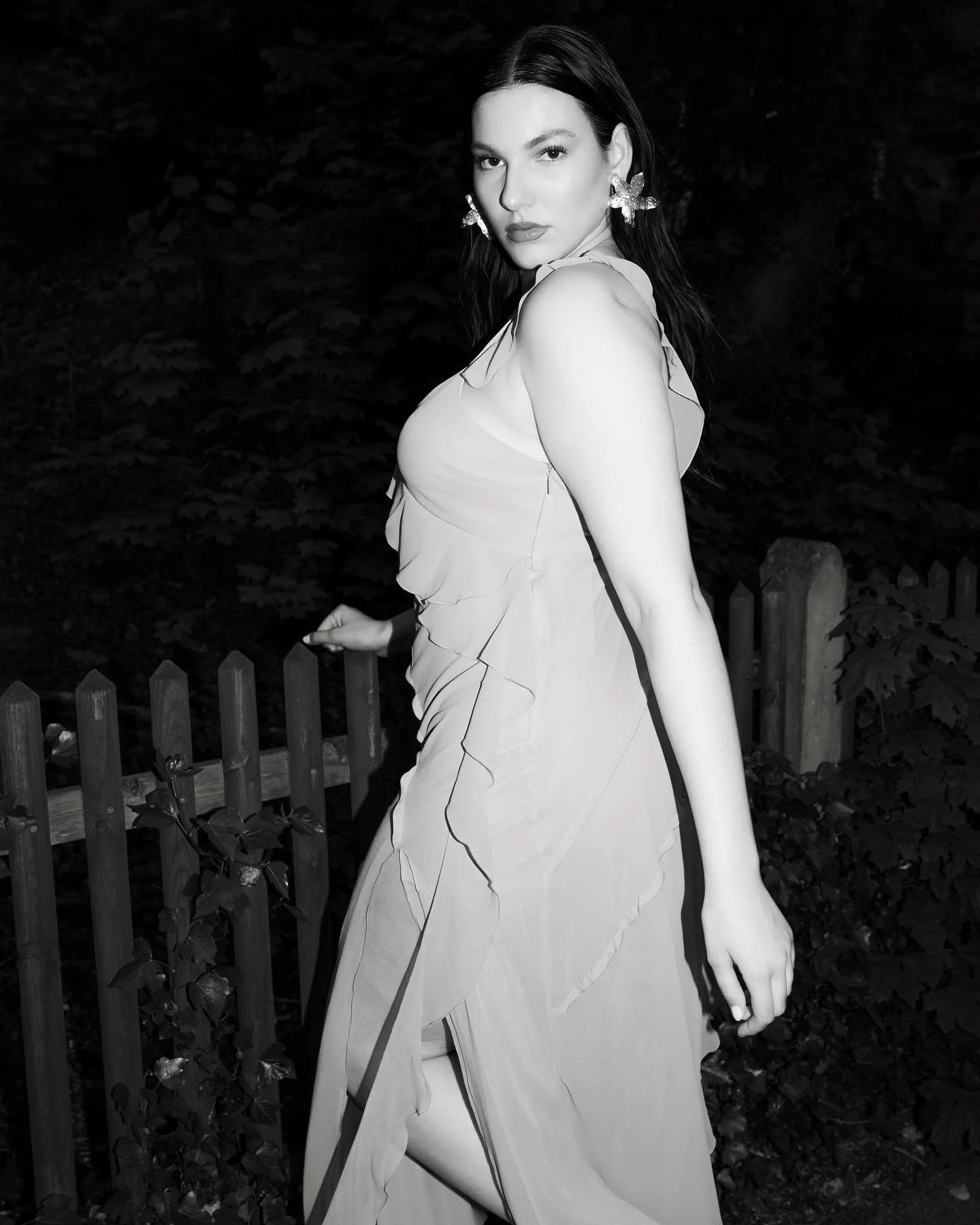 testing with @taleyx 
#modeltest #newface #curvymodel #fashionmodel #artsy