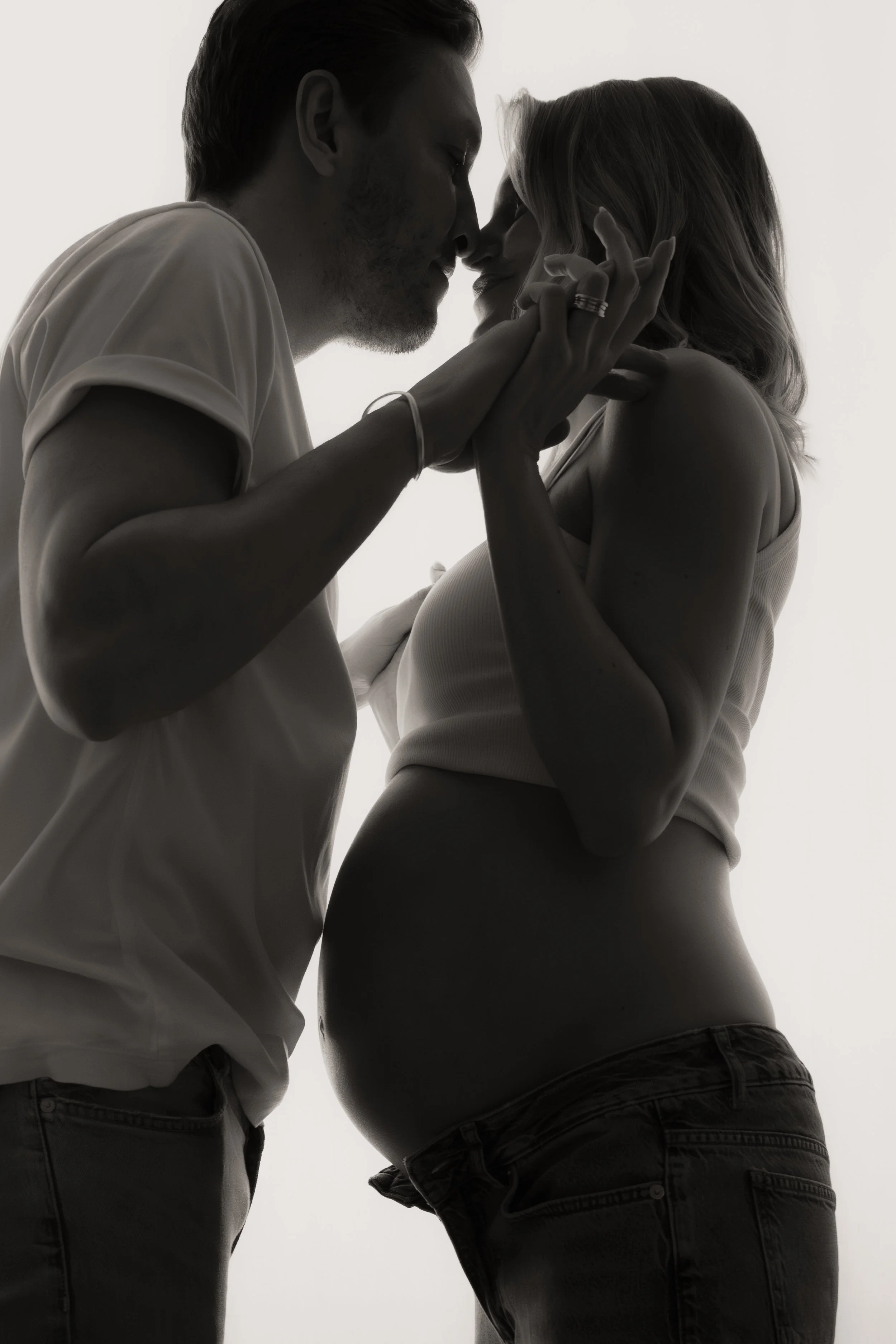 Tanja-Babybauch-sw-16.jpg