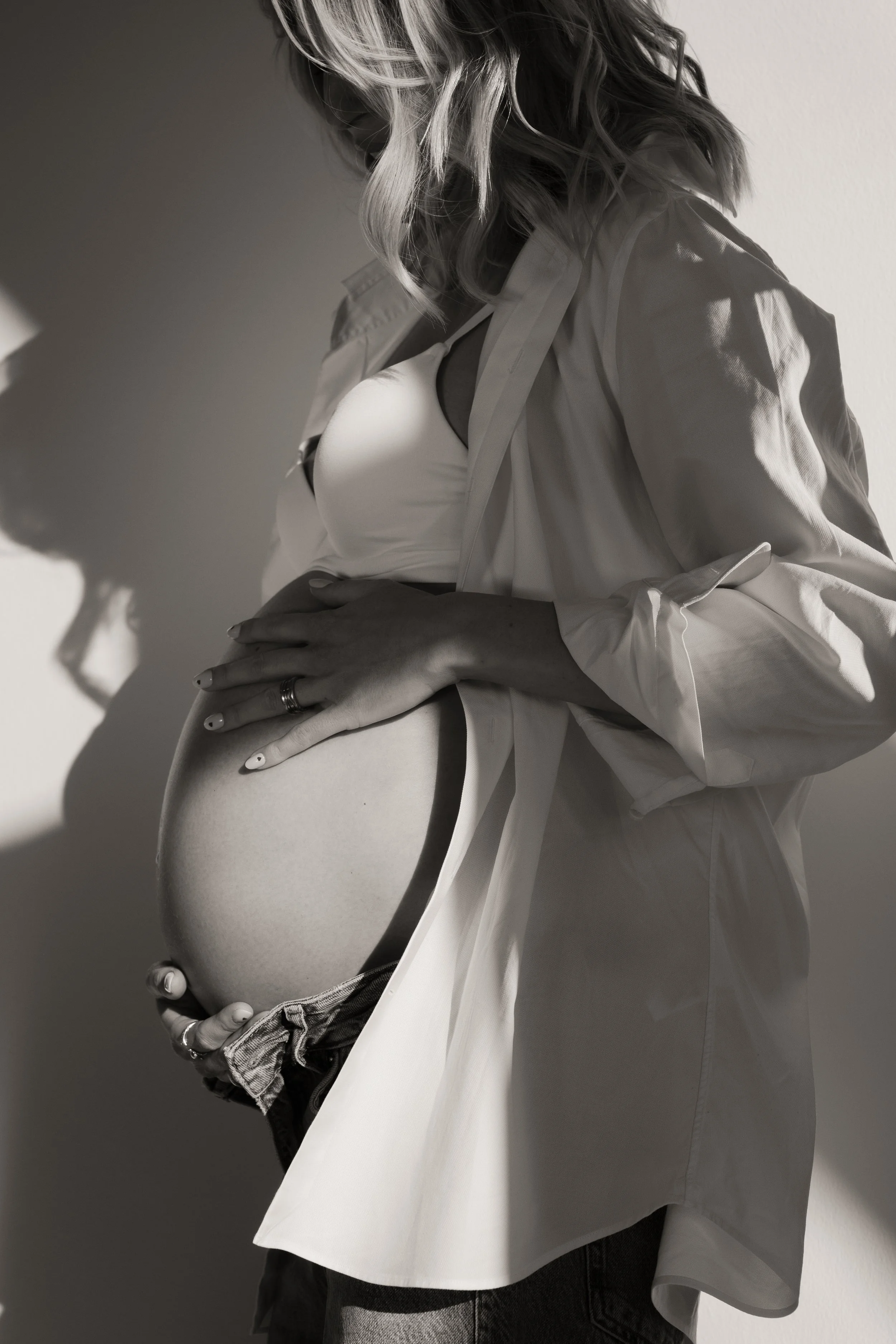 Tanja-Babybauch-sw-72.jpg