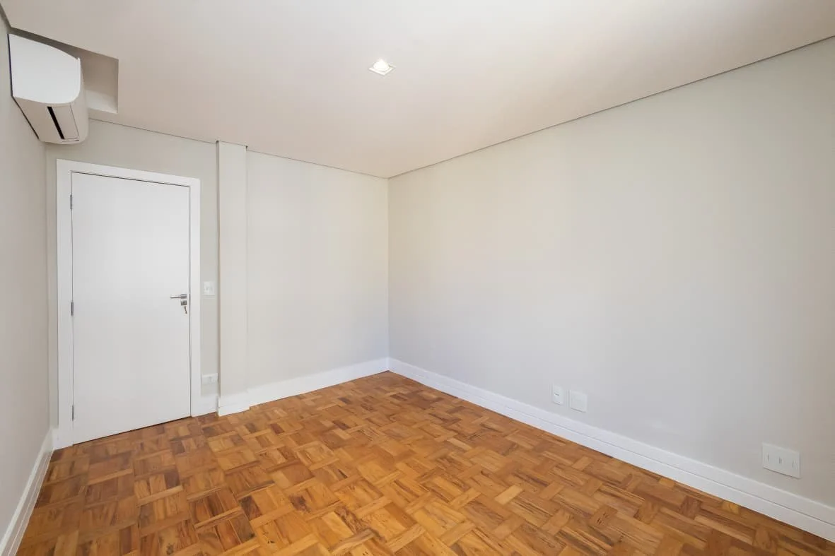 WhatsApp Image 2025-10-30 at 22.59.21 (4).jpeg