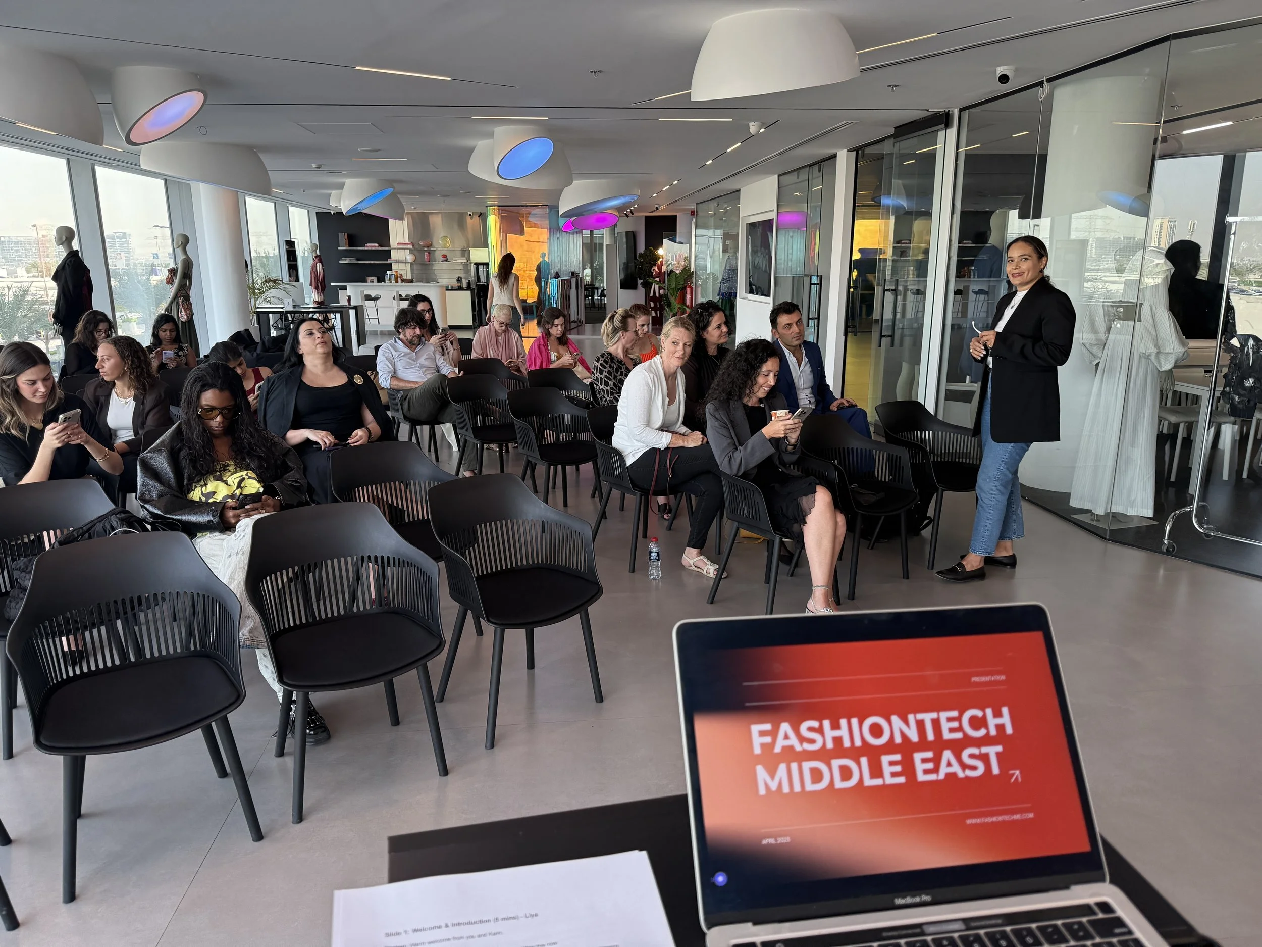 AI innovation in fashion workshop with FAD School of Fashion Dubai