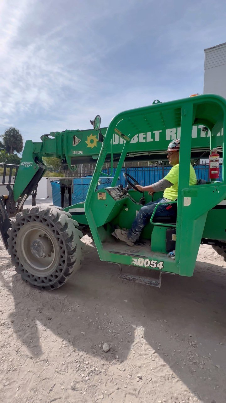 Another day in paradise π΄π§π¦Ίπ
-
Contact us for any of your future Demolition needs.
Phone: 813-377-7953
Email: armando@prcndemo.com
-
-
#explorepage #explore #construction #demolition #concrete #fyp #instagramreels #work #florida #sawcutting #buil