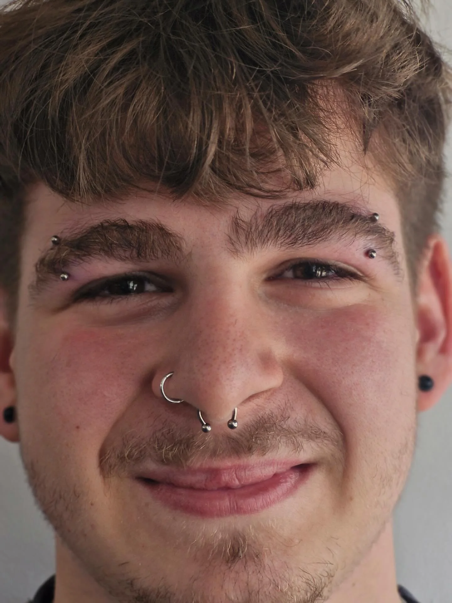 Dave&rsquo;s been busy with eyebrow piercings this summer 🧷

📧Wanting your own? Drop us an email now at piercings@almostangels.co.uk or DM us