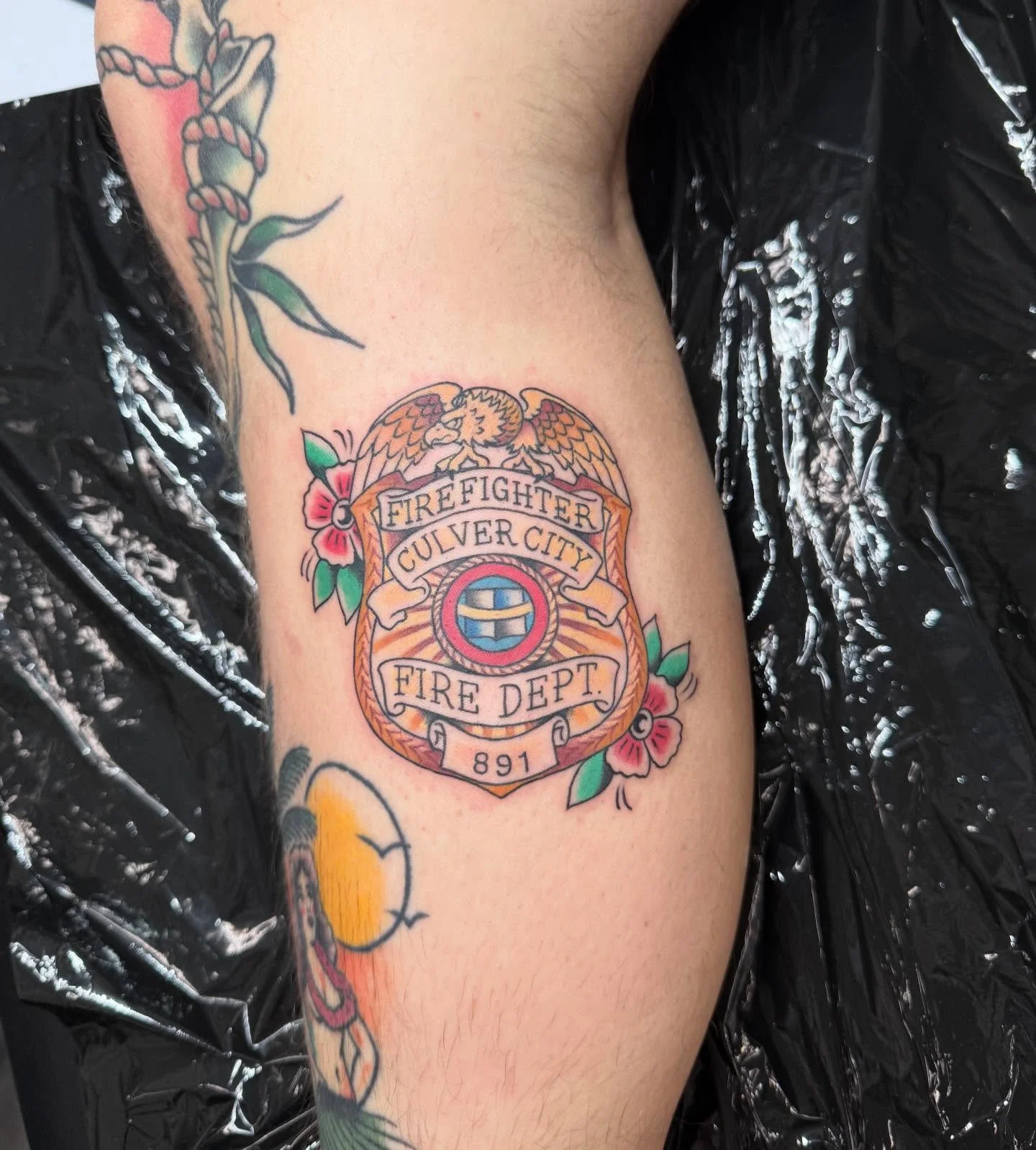 A sentimental one for Connor to honour his Dad! 
For bookings and enquiries email me on louie@almostangels.co.uk 
Made at @aatattoofamily 
📍 10 Fore Hill, Ely, Cambs, CB7 4AF
Supported by @checkmatetattoocare 
#tattoo #traditionaltattooing #loud