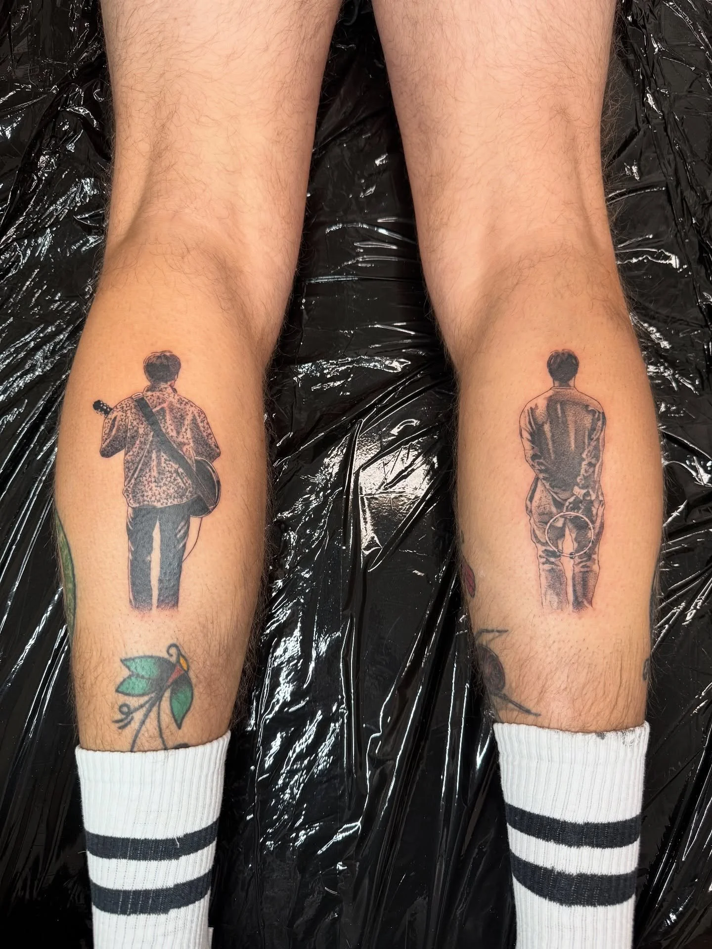 Noel and Liam for @gillett93 
This one was a fun one to do! (This from way back in the year! I’m so behind on social media posts!) 
For bookings and enquiries email me on louie@almostangels.co.uk 
Made at @aatattoofamily 
📍 10 Fore Hill, El