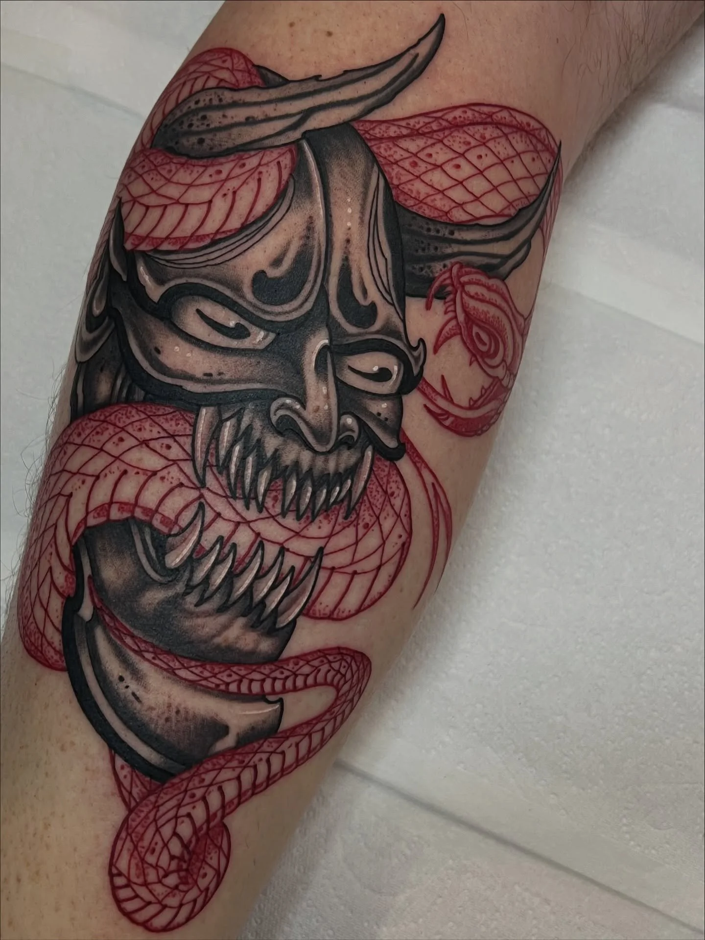 👹🐍 Hannya v Snake 🐍👹 Thanks for looking, Ben x #tattoo #tattooart #tattooartist #art #artwork #artcollective #artist #japanese #irezumi #tebori #japaneseart #japanesetattoo #japanesetattooart #irezumicollective #sleevetattoo #snake #hannya #hanny