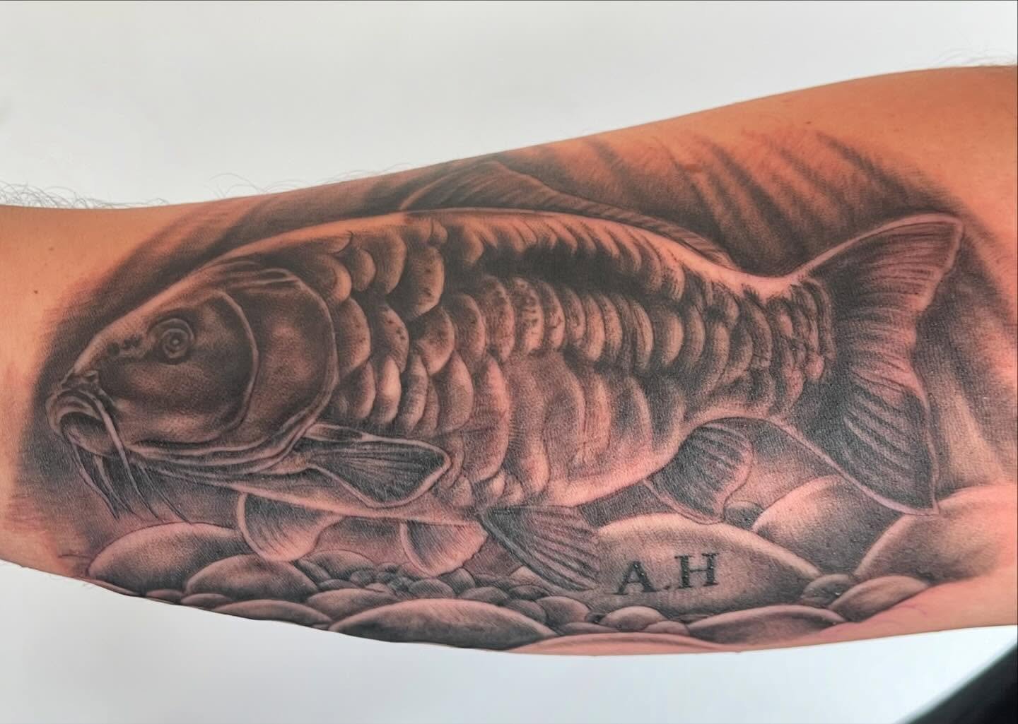 A carp for Harry&rsquo;s first tattoo. Absolutely loved doing this one. #tattoo #tattooartist #blackandgreytattoos #carp #fishing #firsttattoo #almostangels #almostangelstattoofamily #ely #cambs