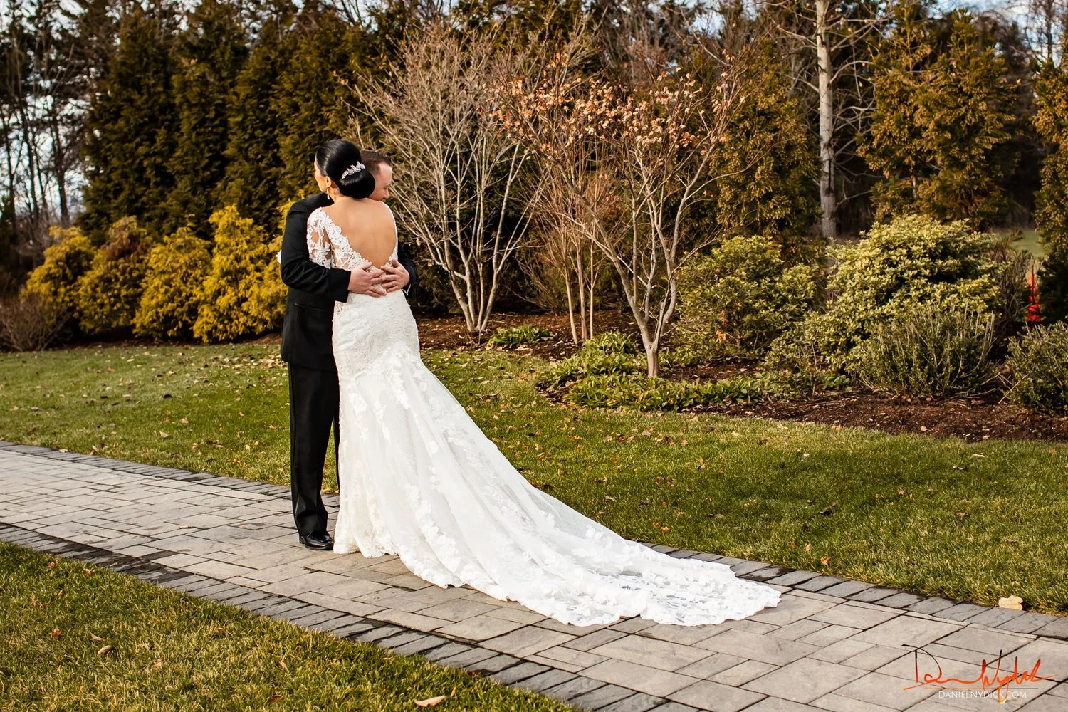 Palace Somerset Park First Look Hug