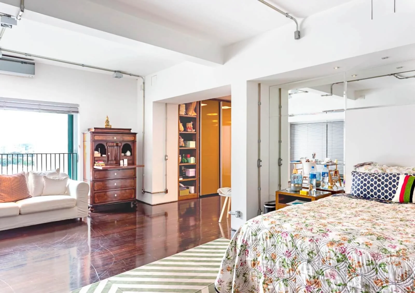 WhatsApp Image 2025-10-30 at 23.59.50.jpeg