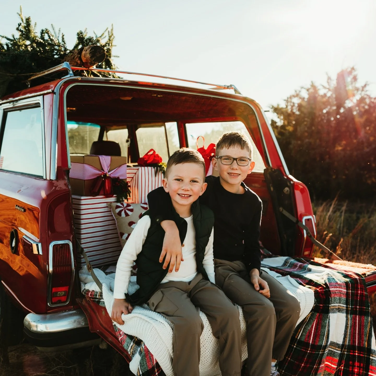 I asked our boys what they got for Christmas last year and they couldn&rsquo;t remember. But scroll to see what they did remember&hellip;

Heavy on collecting memories over here.