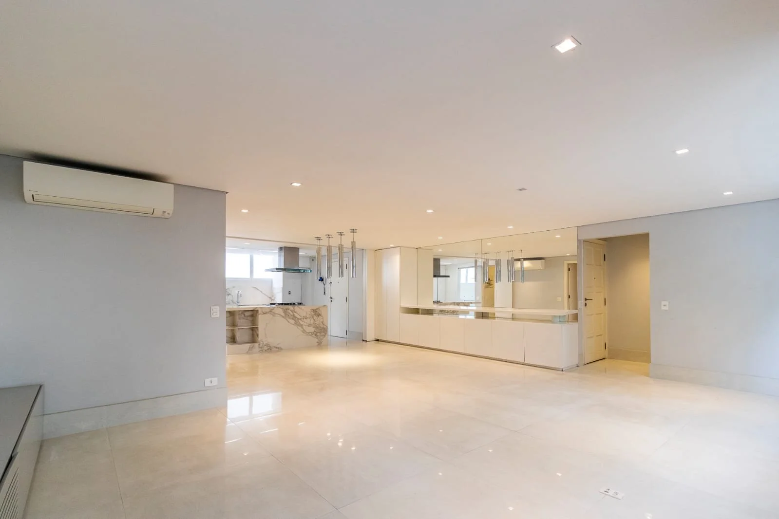 WhatsApp Image 2025-10-30 at 16.53.37 (1).jpeg