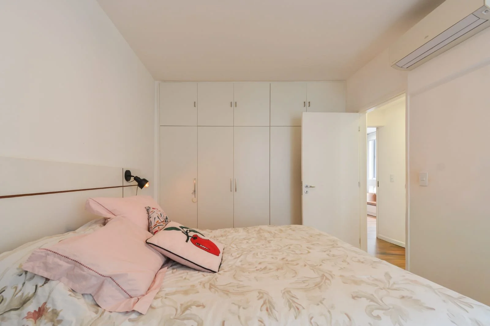 WhatsApp Image 2025-10-31 at 18.19.55 (2).jpeg